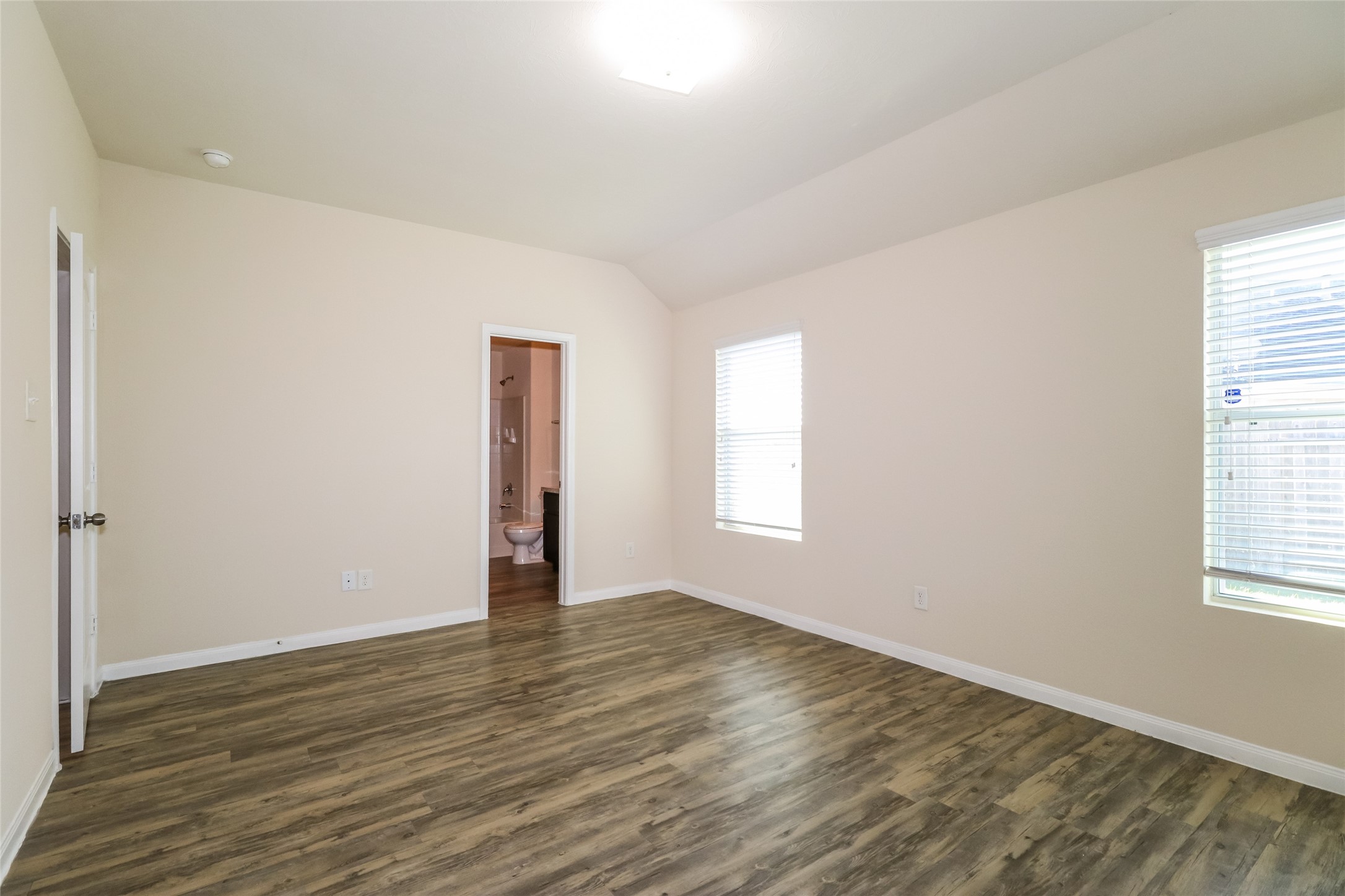 Photos may be representative of the floor plan and not the exact home. Finishes, layout, and features of the actual property for lease may vary.