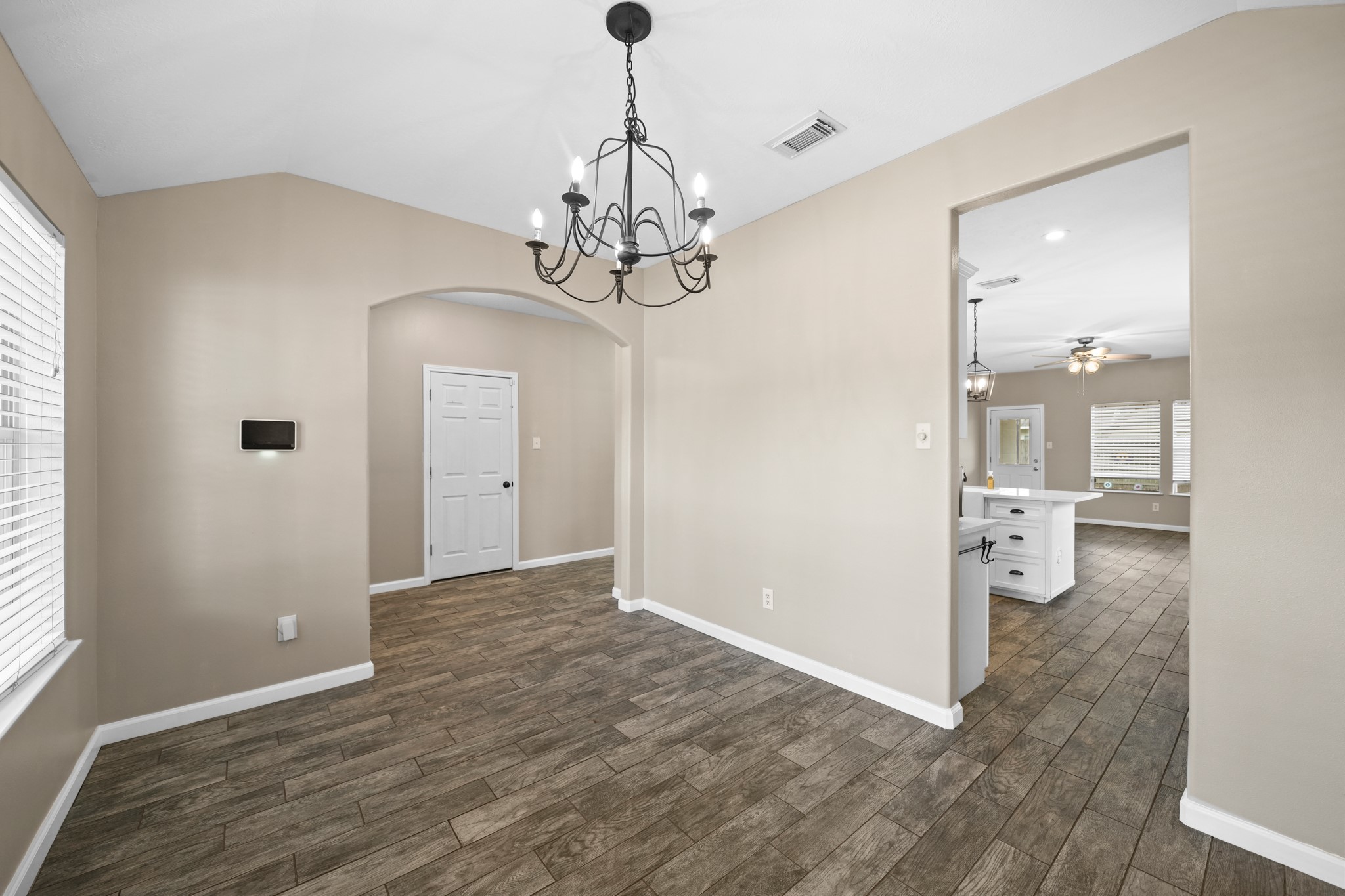 6816 Arbor Hollow Lane, Dickinson, TX 77539