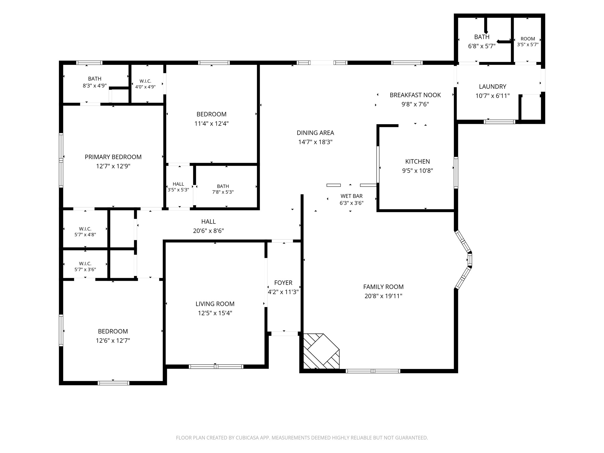 Floor plan illustrating room dimensions and layout.
