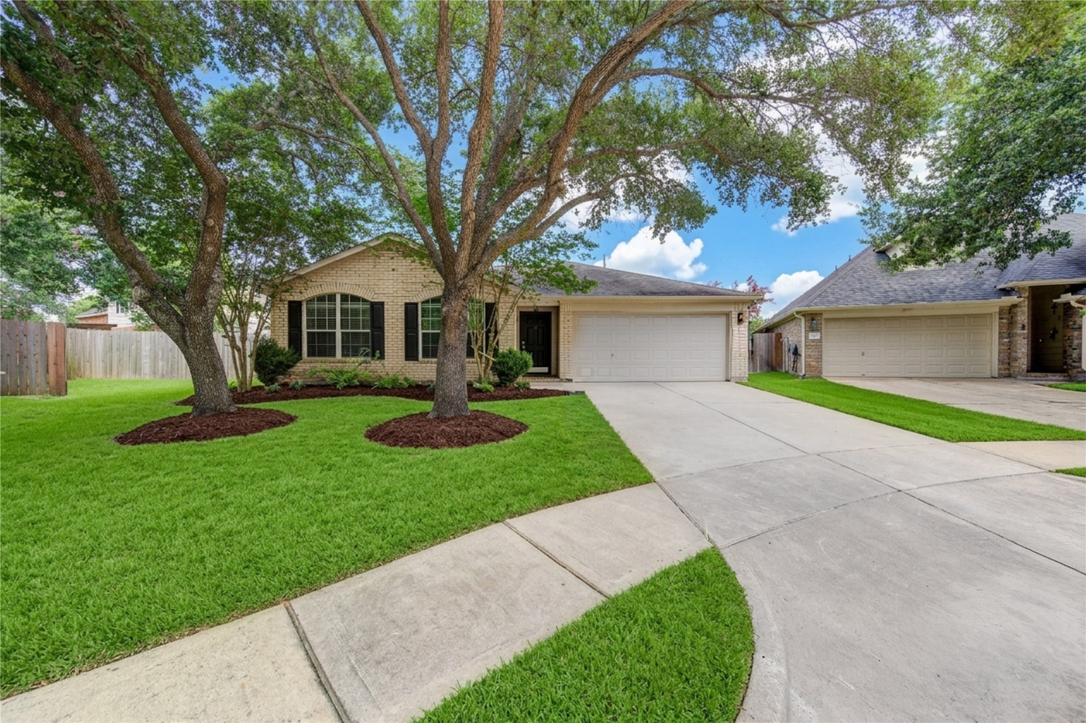 Nestled beneath mature shade trees, this fully renovated one-story home offers exceptional curb appeal, a large front yard and a peaceful cul-de-sac location just minutes from shopping, dining and highly rated schools