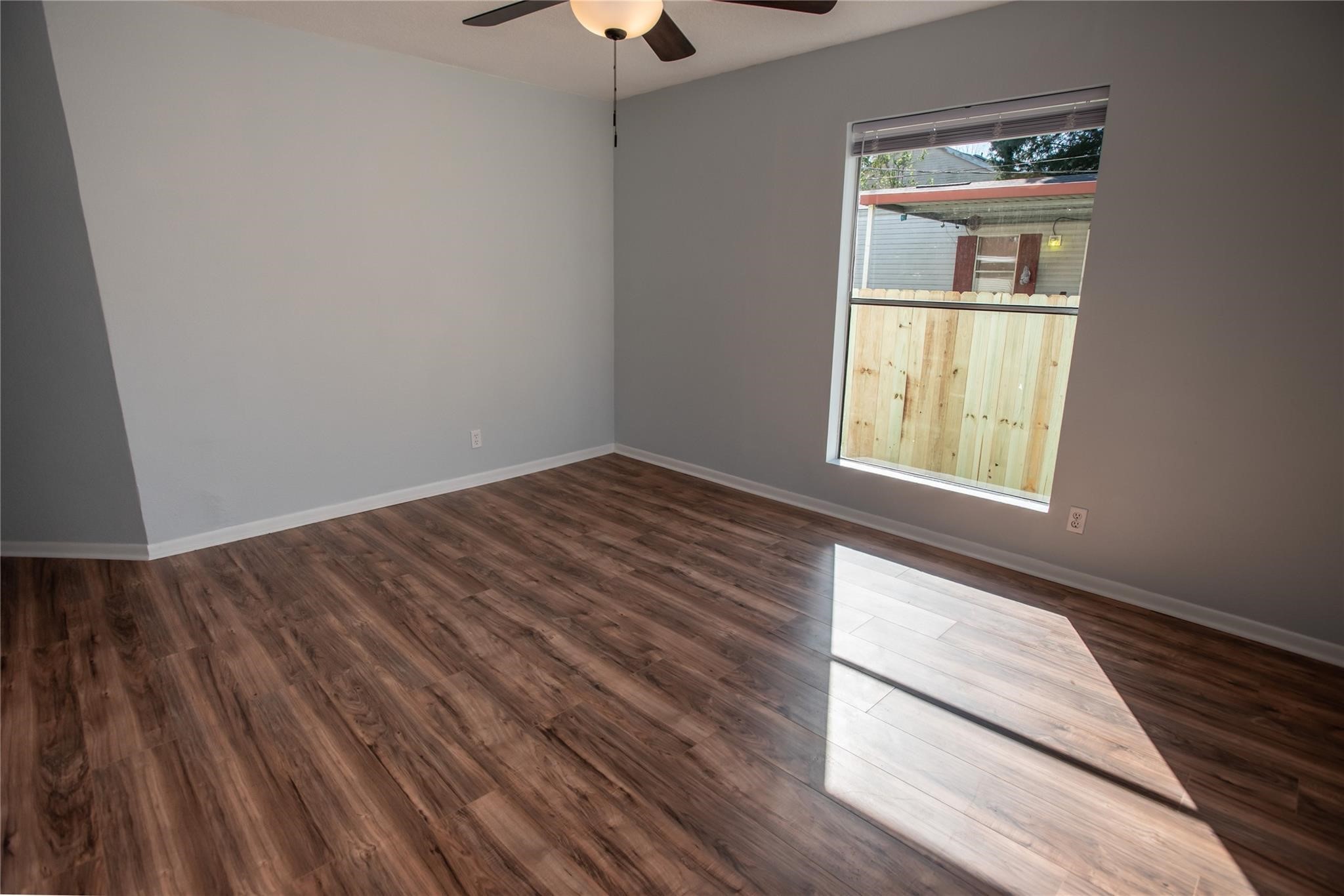 219A Texas Avenue, Bacliff, TX 77518