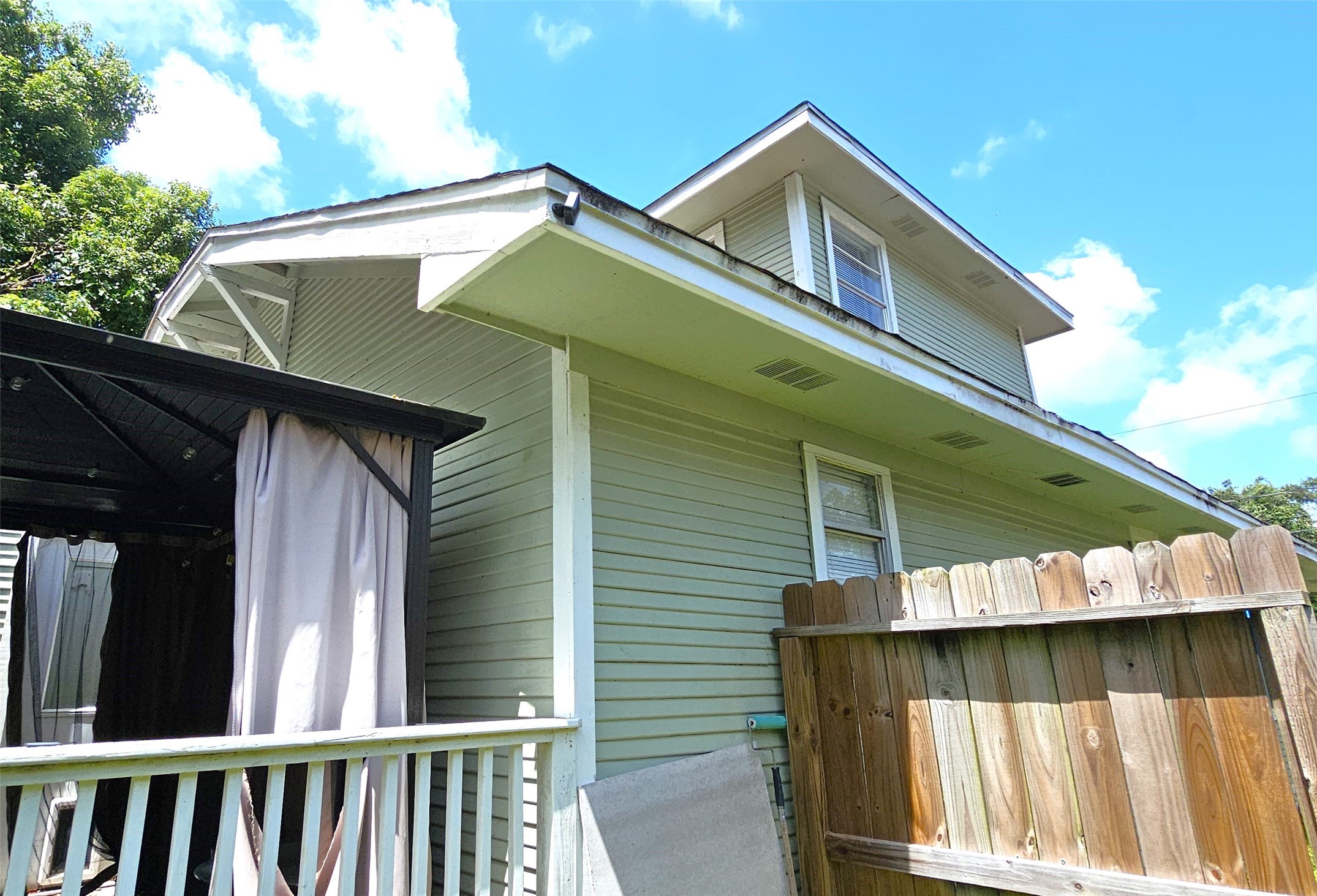 219A Texas Avenue, Bacliff, TX 77518