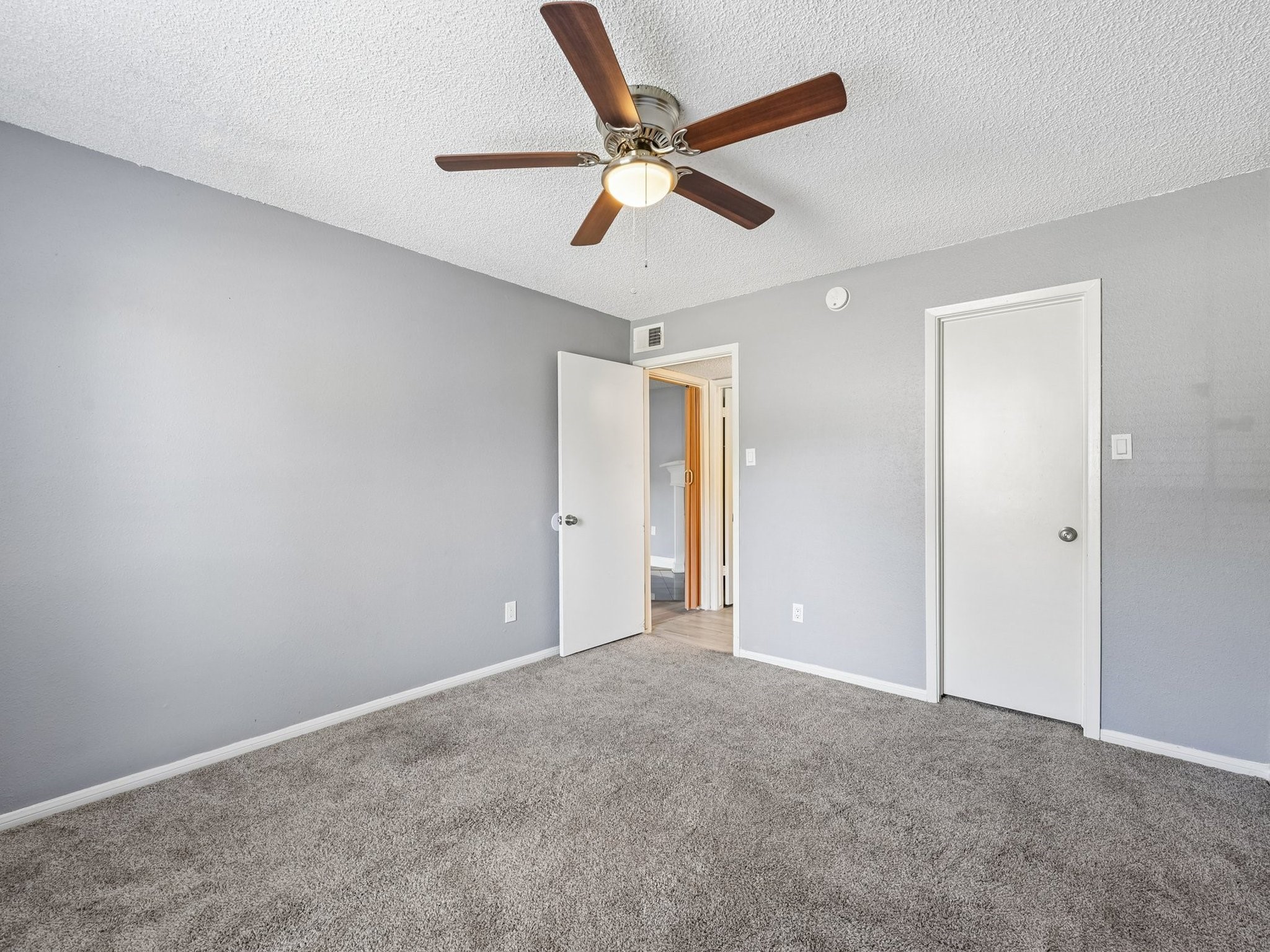 1516 Bay Area Boulevard, #Q11, Houston, TX 77058