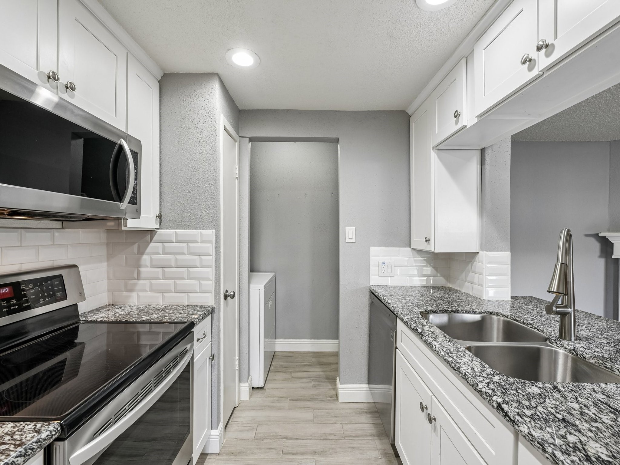 1516 Bay Area Boulevard, #Q11, Houston, TX 77058 1516 Bay Area Boulevard, #Q11, Houston, TX 77058