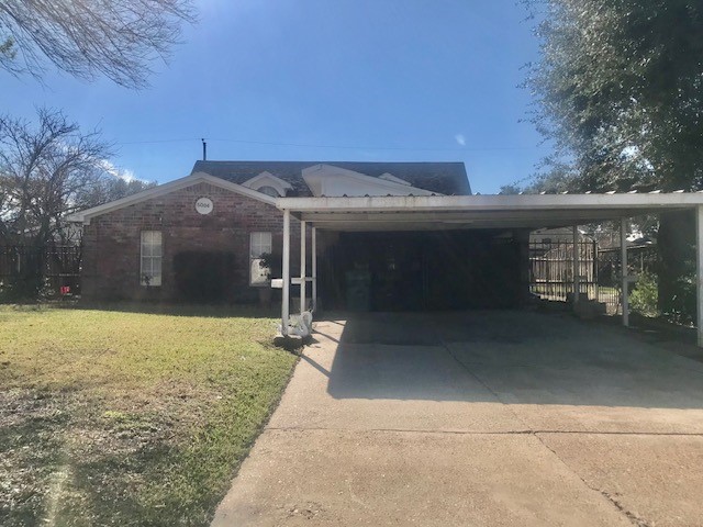 5004 Lingonberry Street, Houston, TX 77033