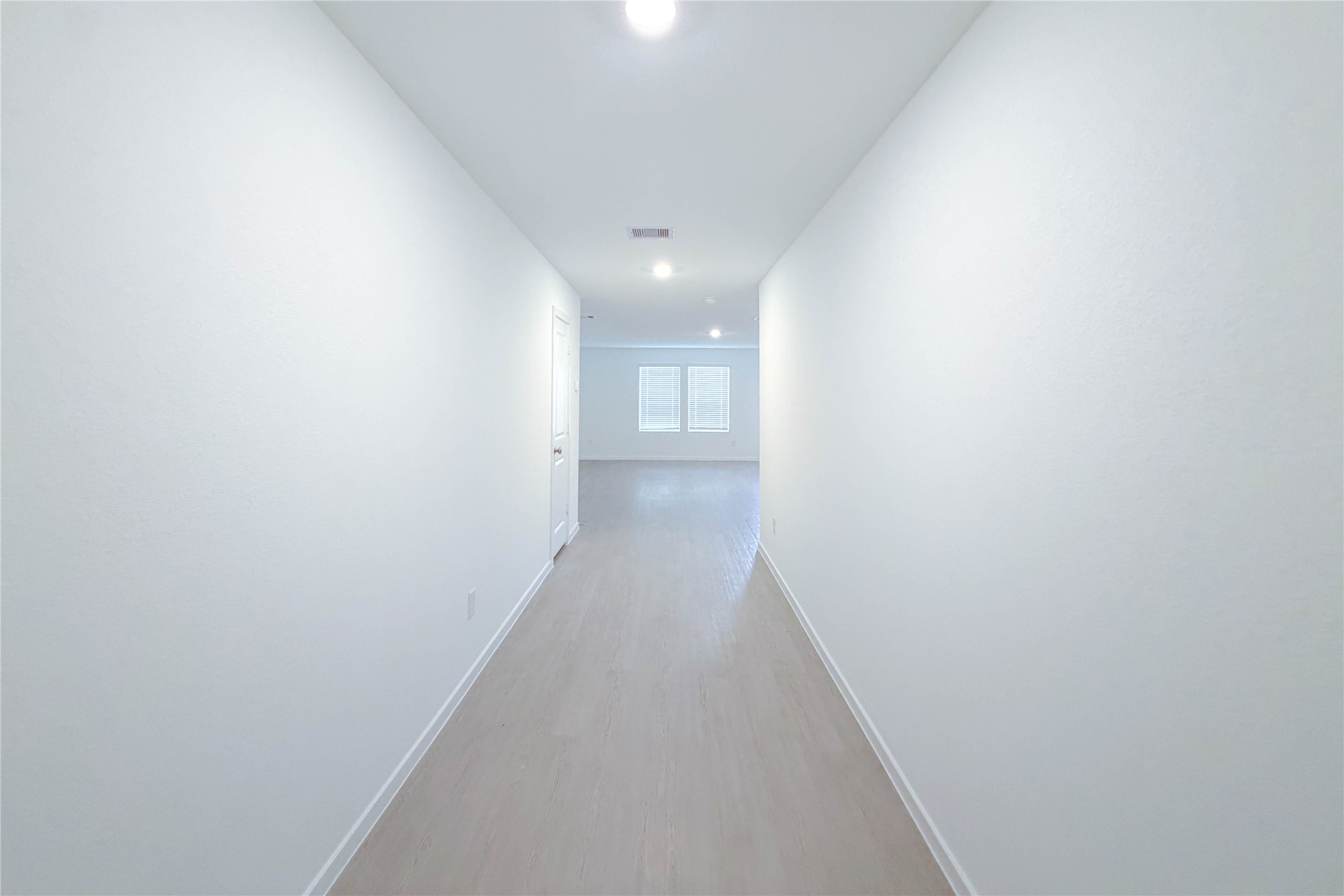 Entryway to the living/dining room