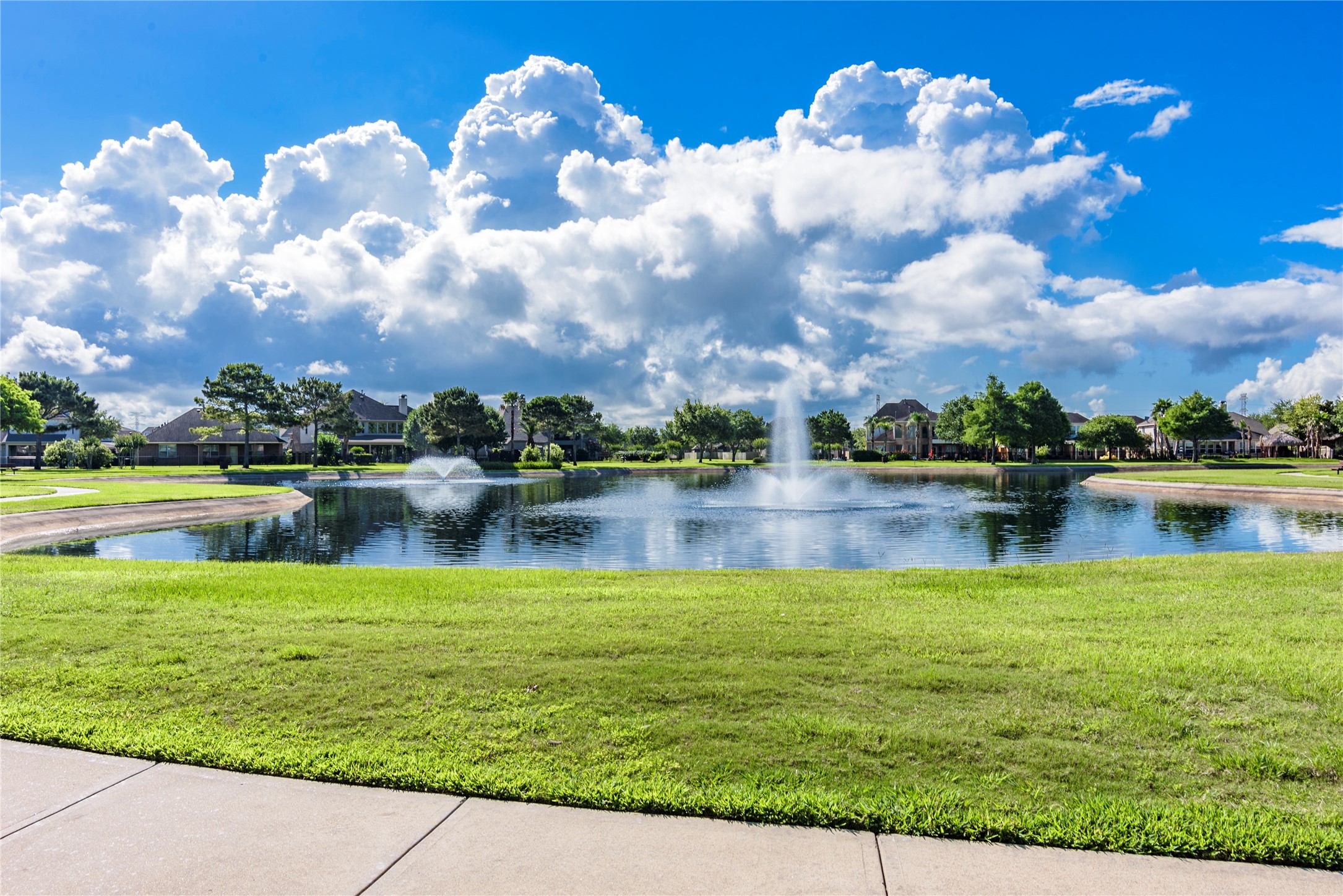 605 Chesterfield Lane, League City, TX 77573 605 Chesterfield Lane, League City, TX 77573