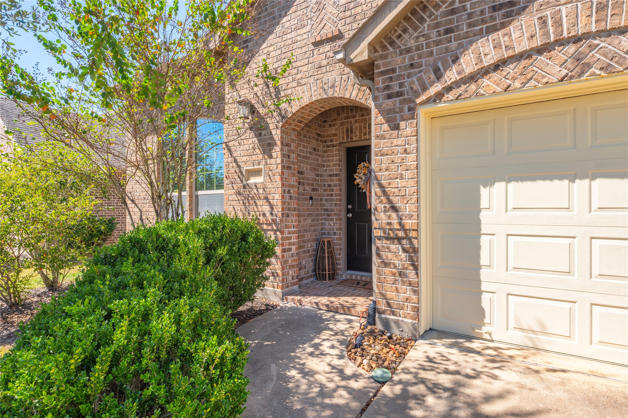 605 Chesterfield Lane, League City, TX 77573 605 Chesterfield Lane, League City, TX 77573