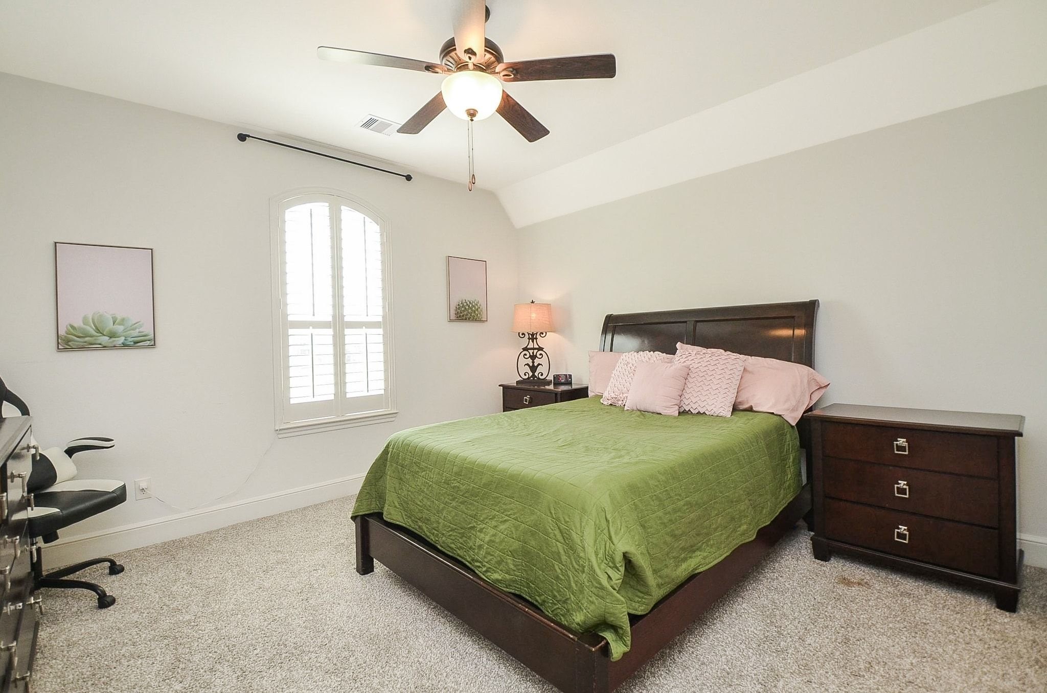 2411 Ponderosa Ridge Drive, Manvel, TX 77578