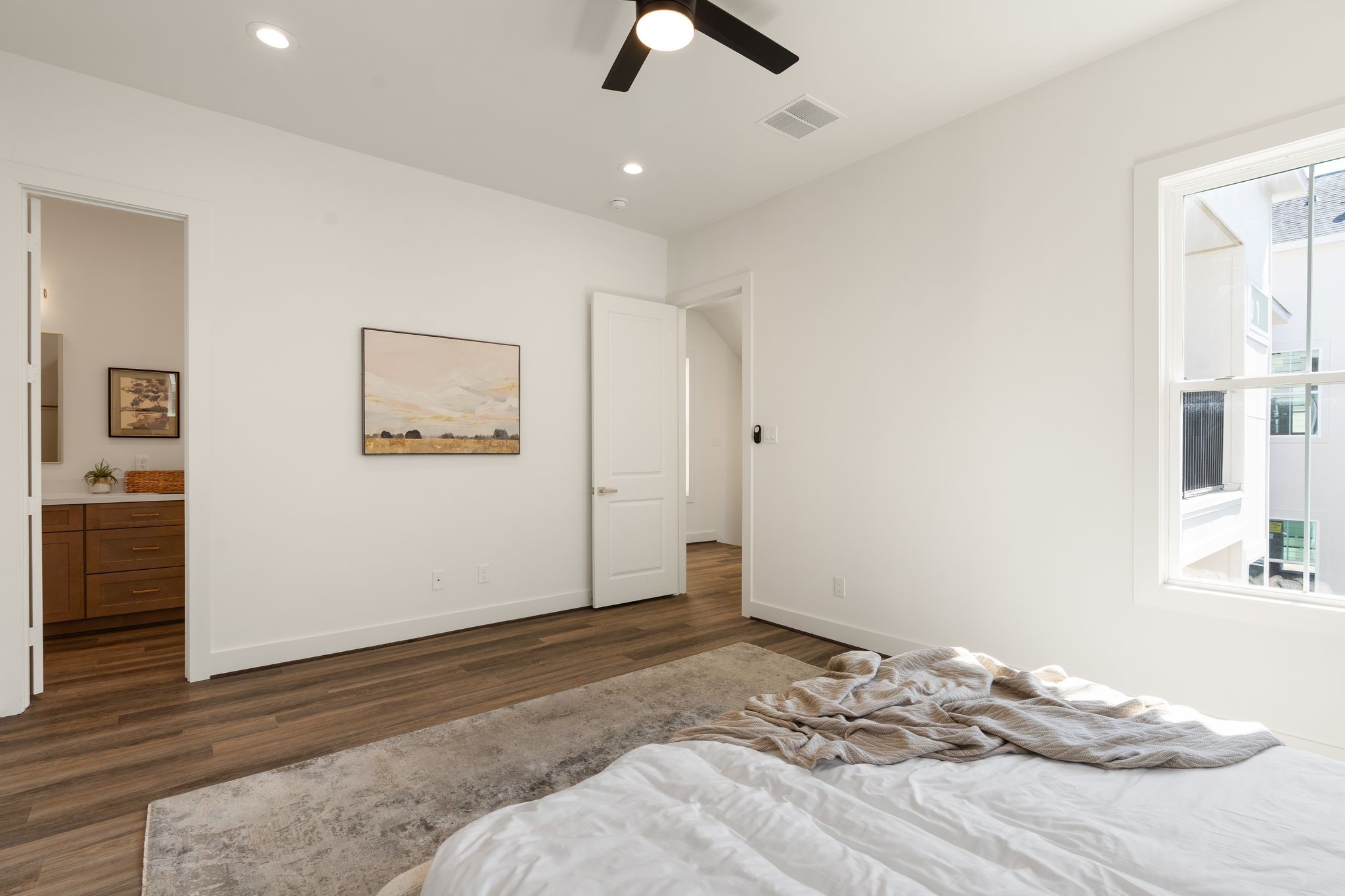 1142 W 16th Street, Houston, TX 77008