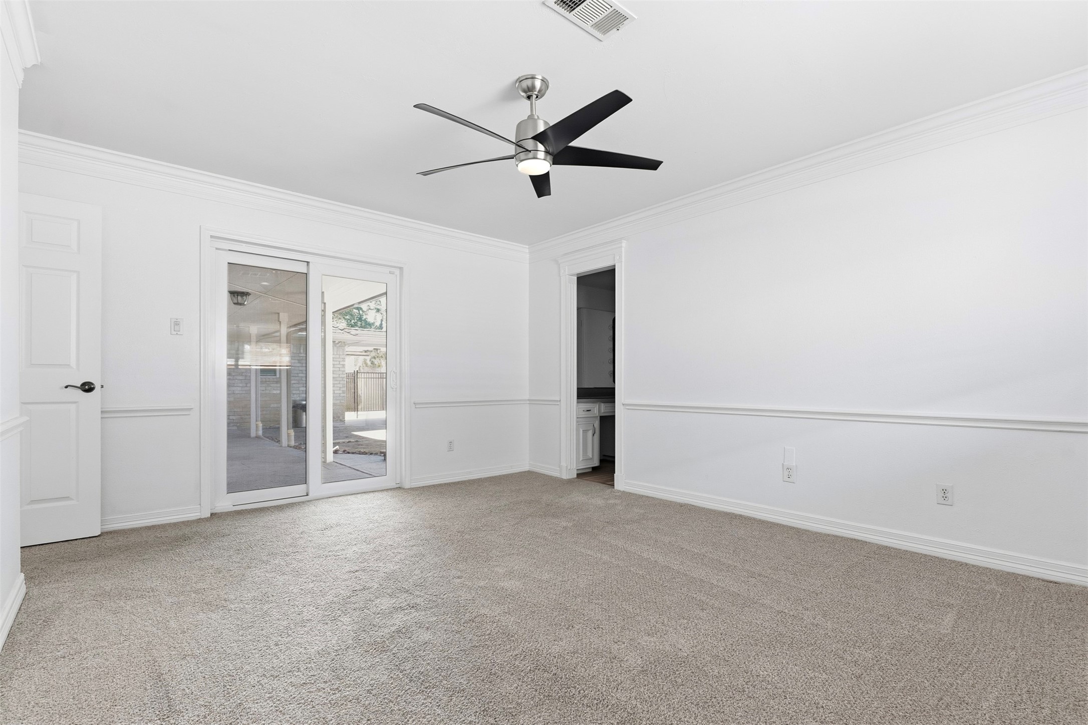 5814 Old Lodge Drive, Houston, TX 77066