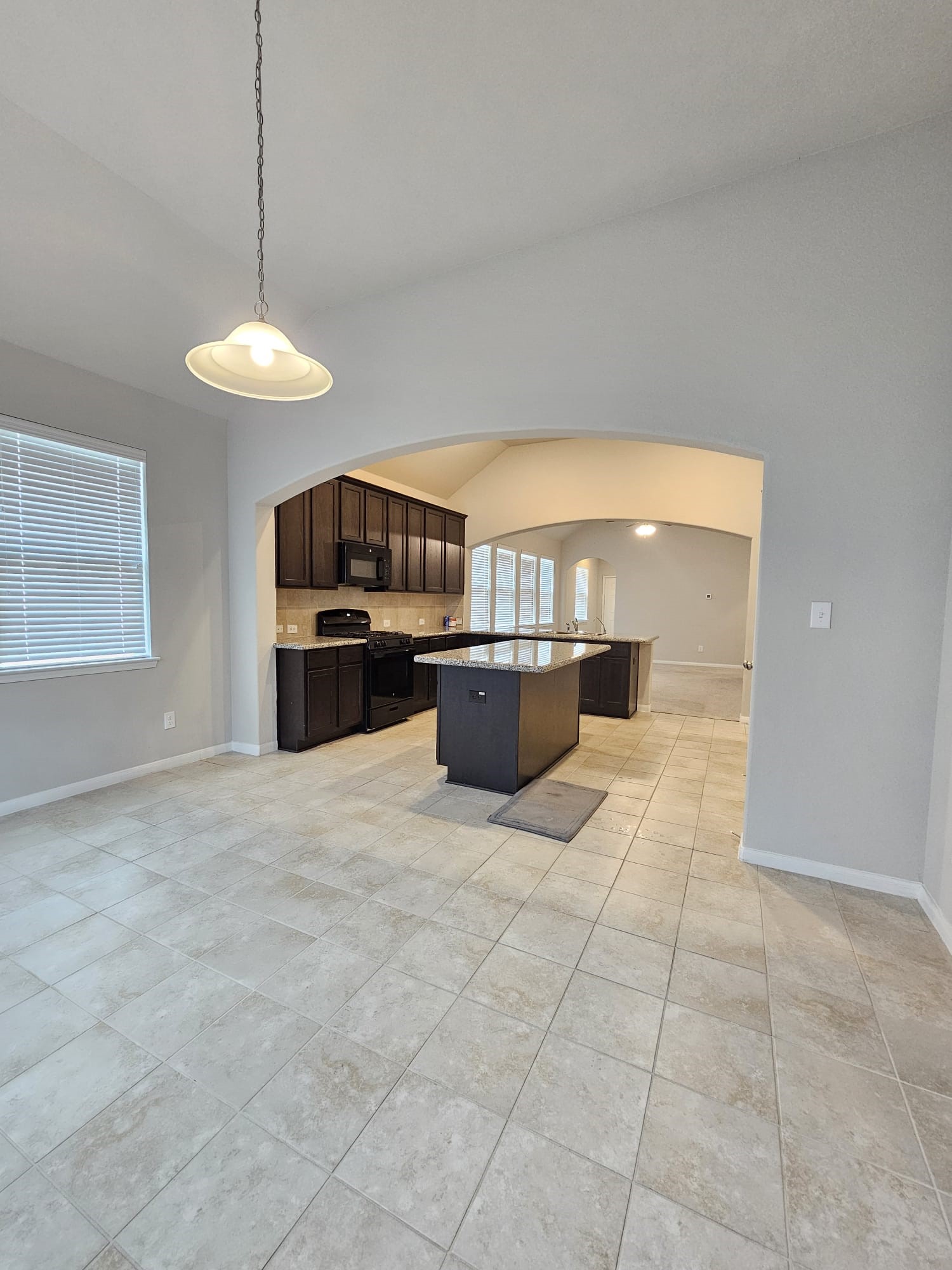 2810 Meandering Elm Trail, Houston, TX 77045