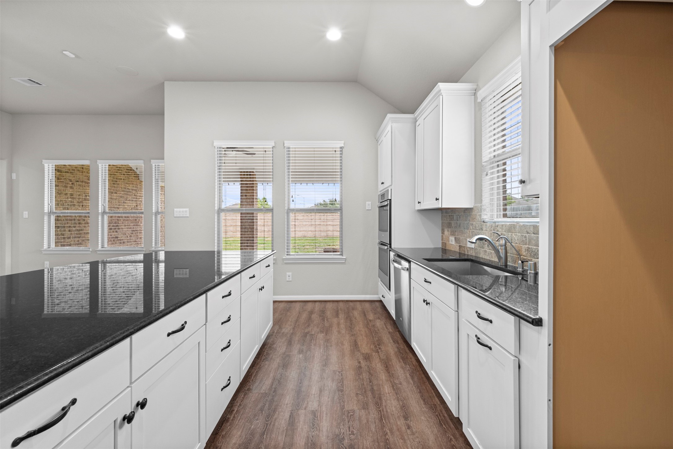 3827 Fleetwood Falls Lane, Spring, TX 77386