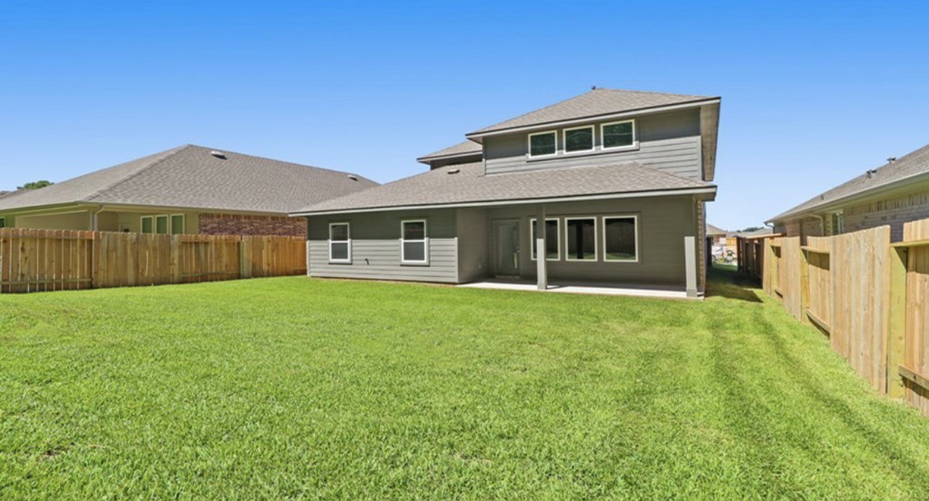Large backyard with NO rear neighbors