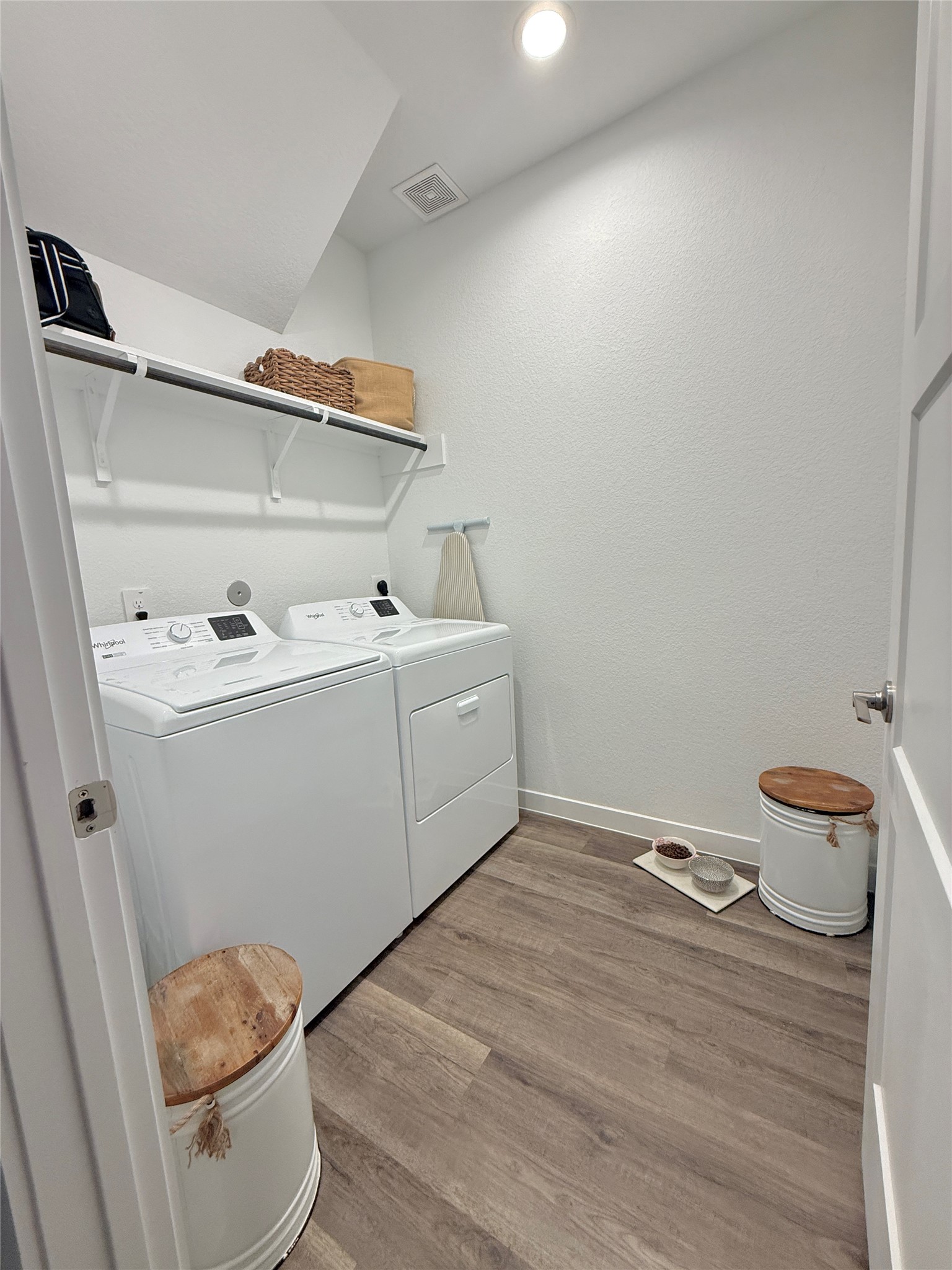 Bright and functional laundry room, washer and dryer INCLUDED!