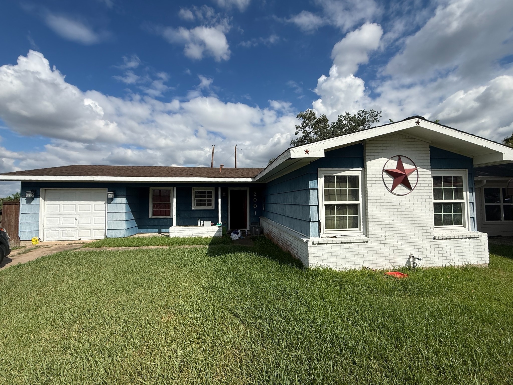 2001 Isla Drive, Pearland, TX 77581