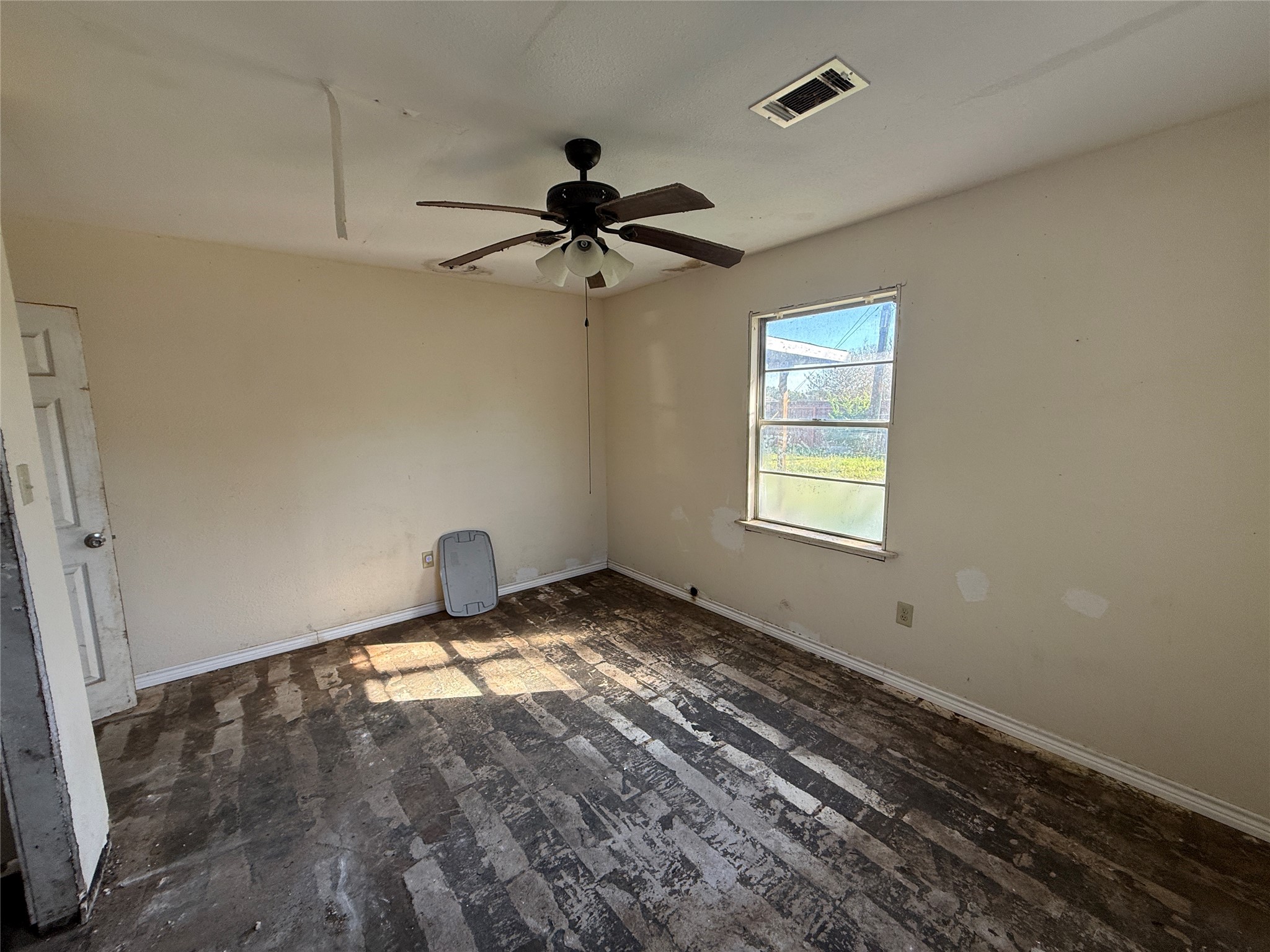2001 Isla Drive, Pearland, TX 77581