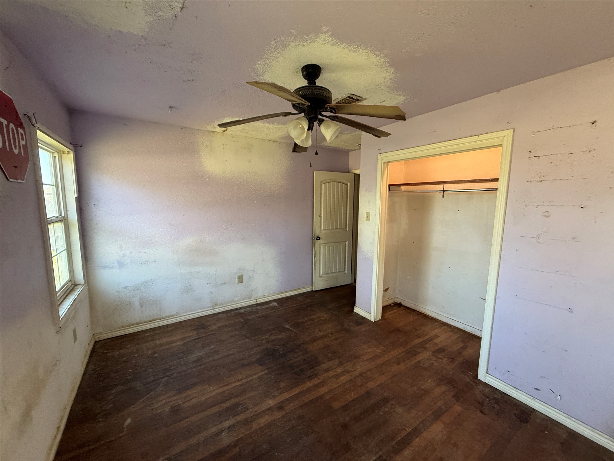 2001 Isla Drive, Pearland, TX 77581