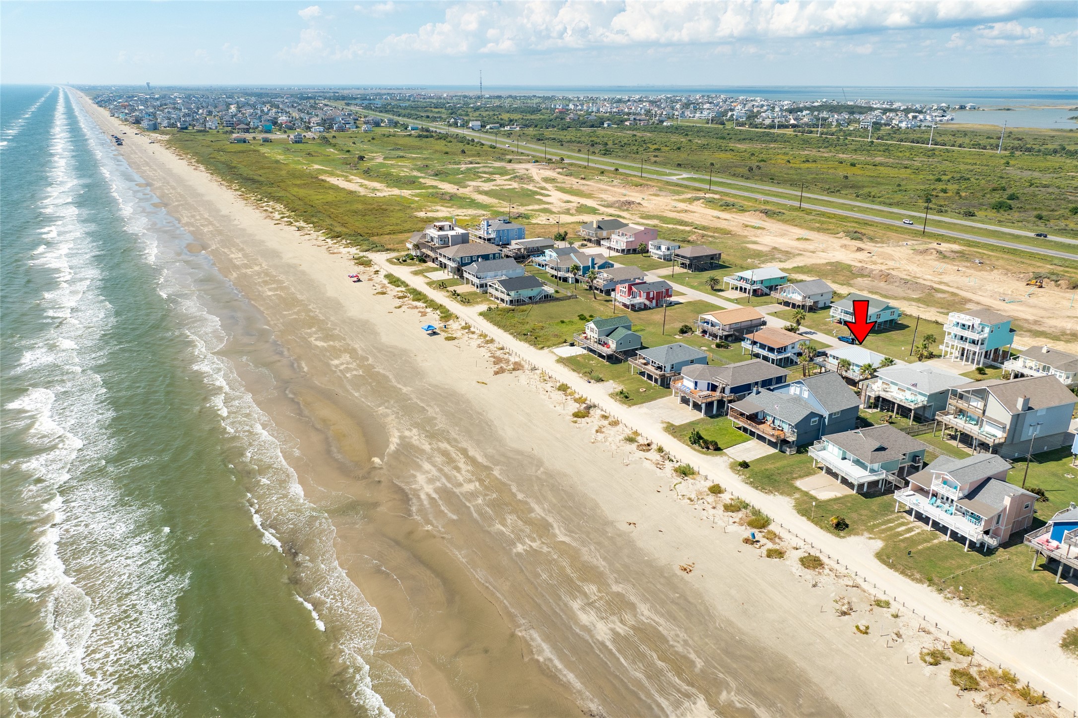 Facing West.  Easy access to beach.