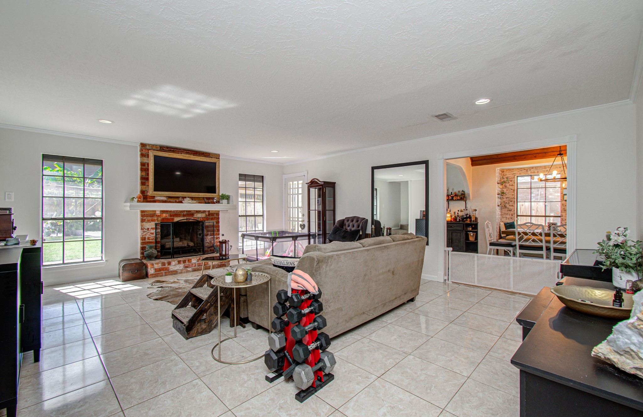 4243 Meadowchase Lane, Houston, TX 77014
