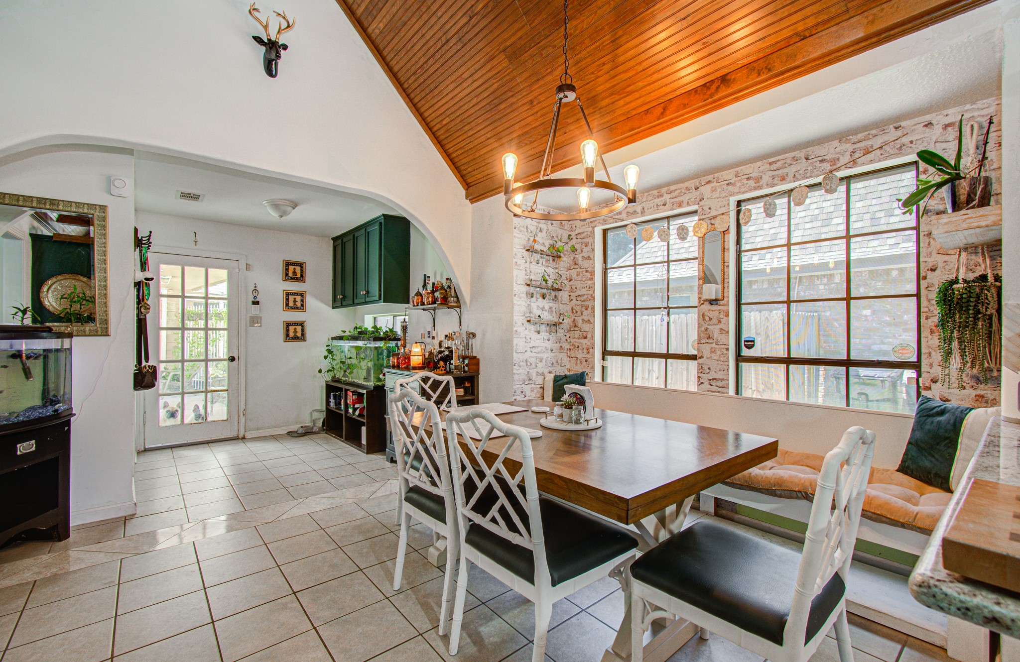 4243 Meadowchase Lane, Houston, TX 77014