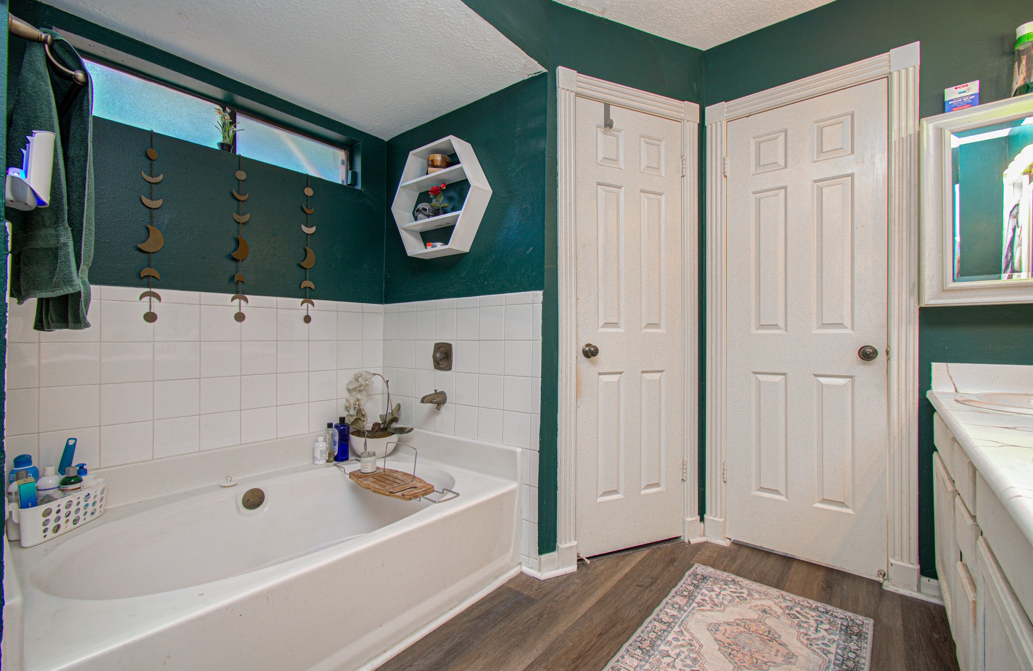 4243 Meadowchase Lane, Houston, TX 77014