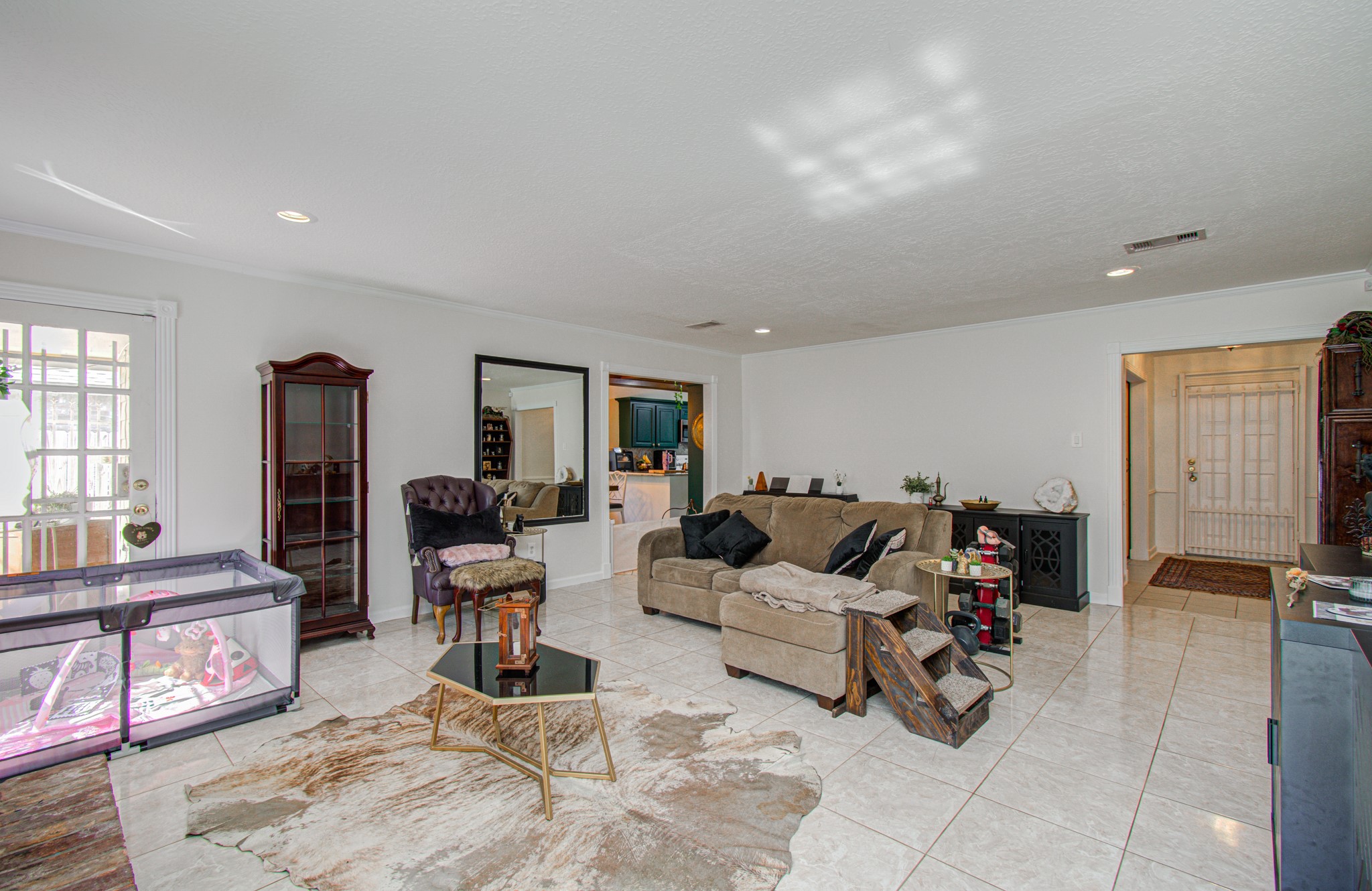 4243 Meadowchase Lane, Houston, TX 77014