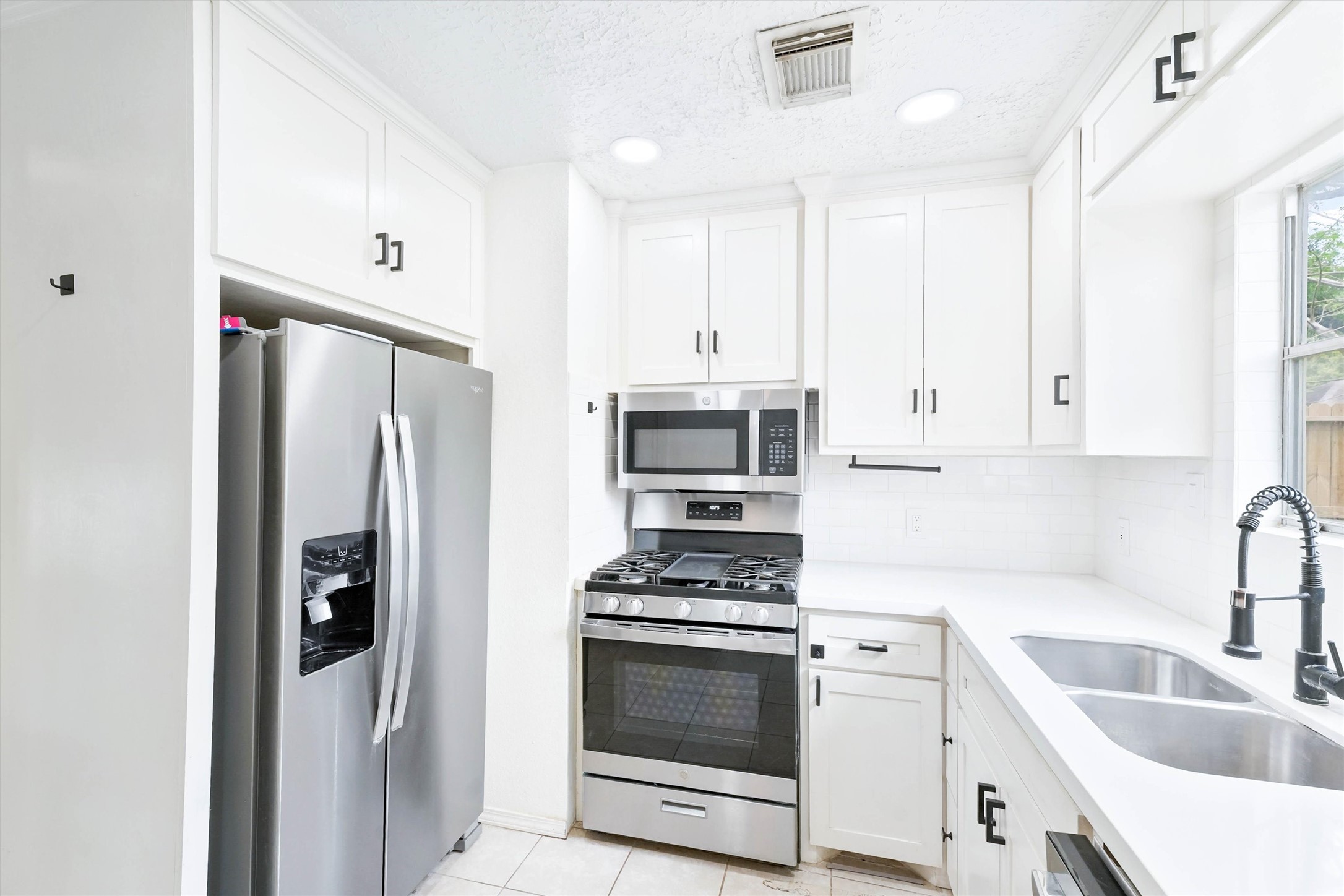 4914 Meadowfox Place, Spring, TX 77389