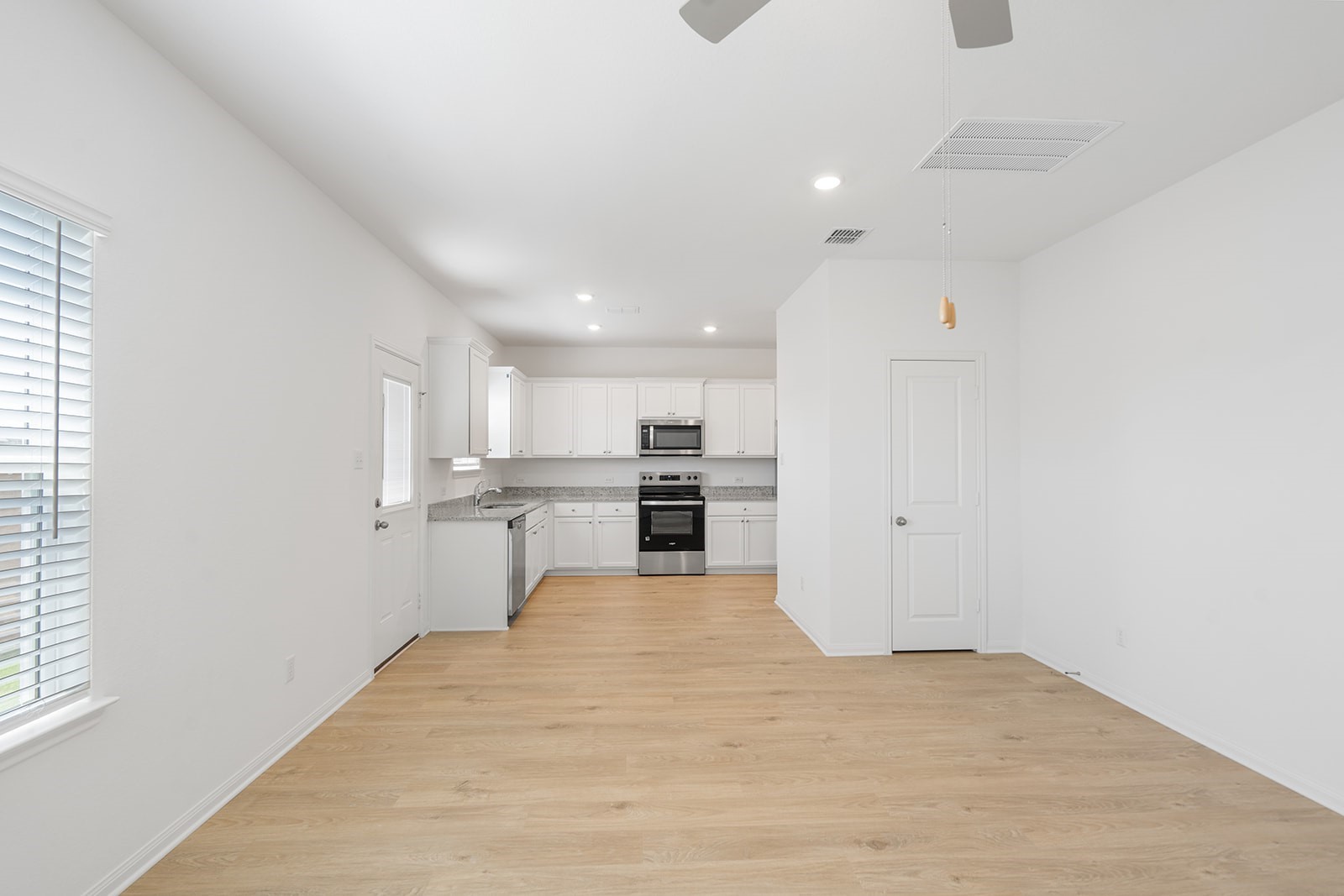 23059 Glory Orchid Drive, Hockley, TX 77447 23059 Glory Orchid Drive, Hockley, TX 77447