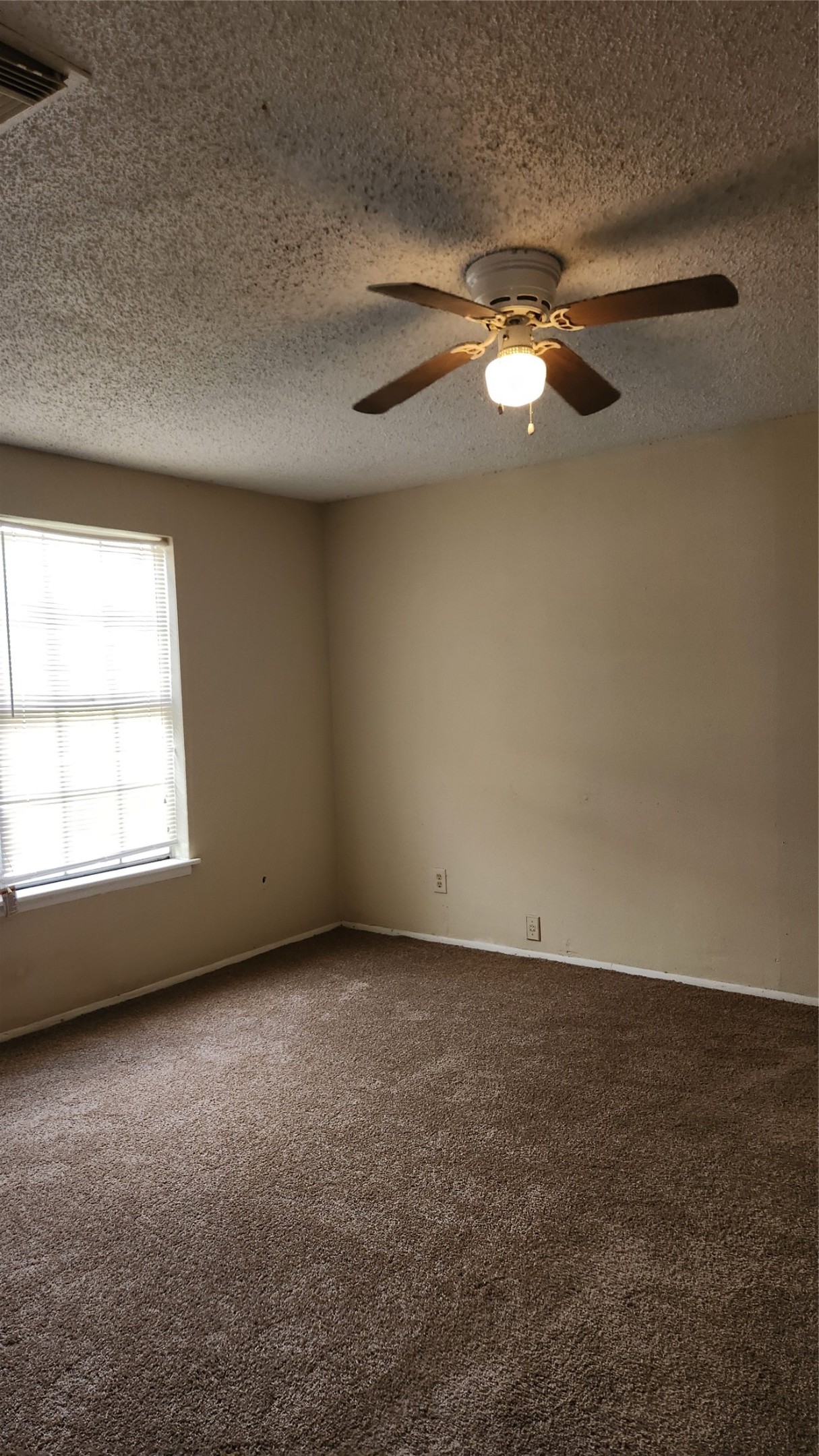 2nd bedroom 2nd bedroom