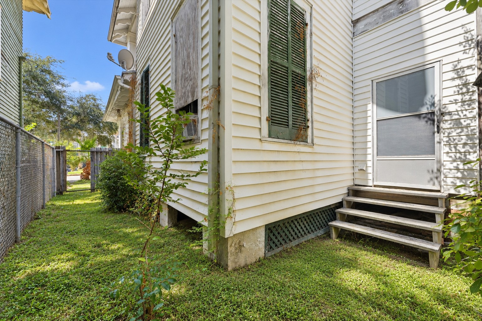 1702 Rosenberg Street, Galveston, TX 77550