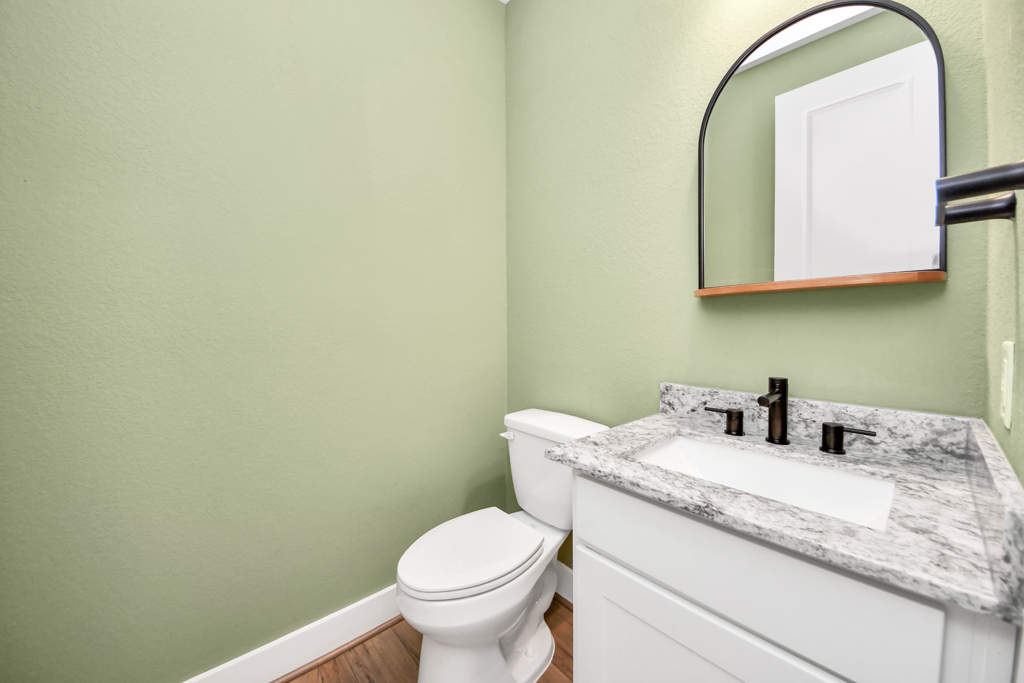 2920 Arbor Edge Crossing, Texas City, TX 77568