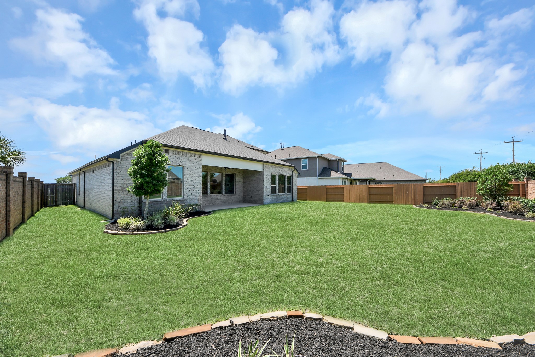 2920 Arbor Edge Crossing, Texas City, TX 77568