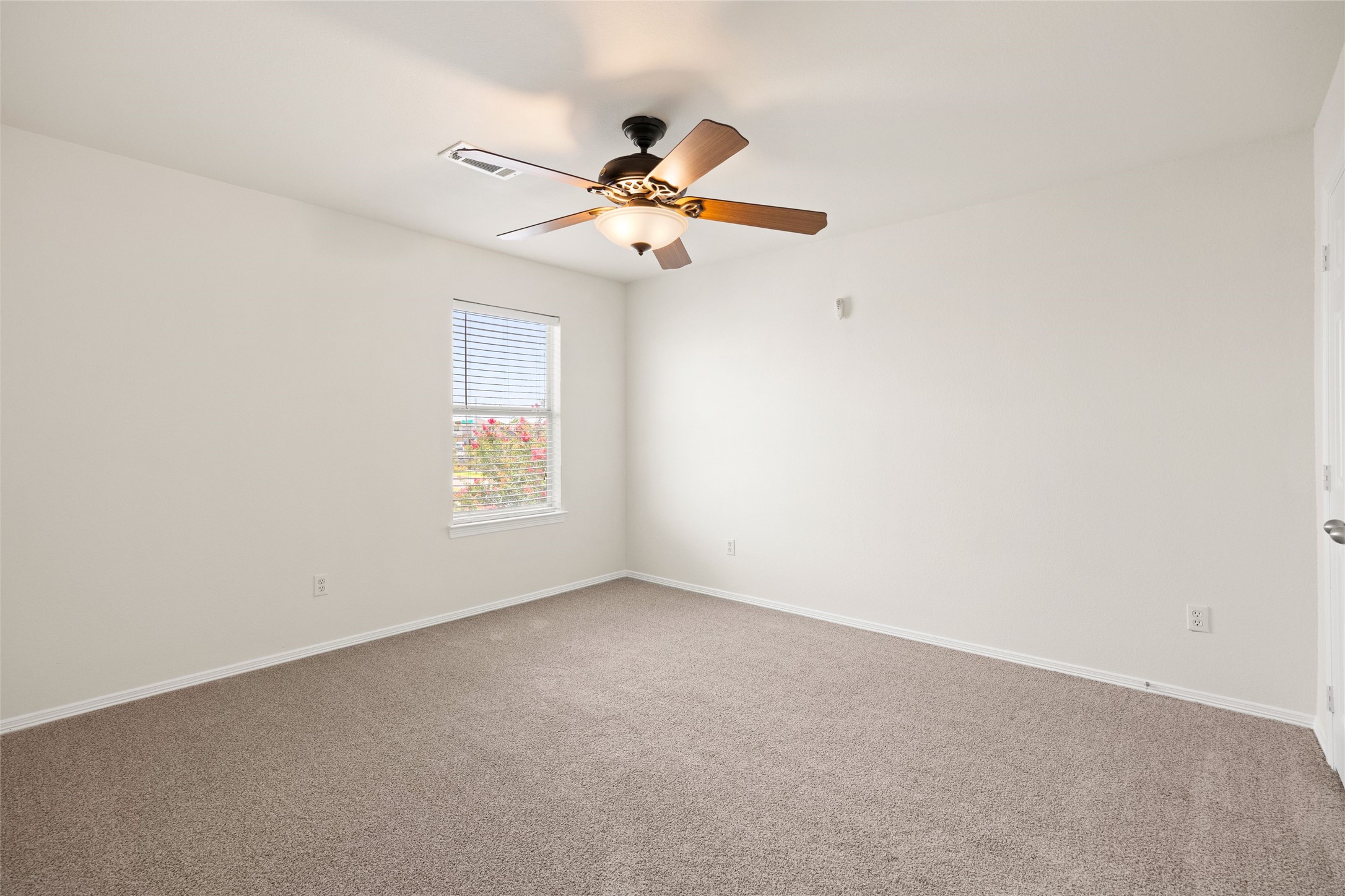5213 Bailey Lane, Alvin, TX 77511