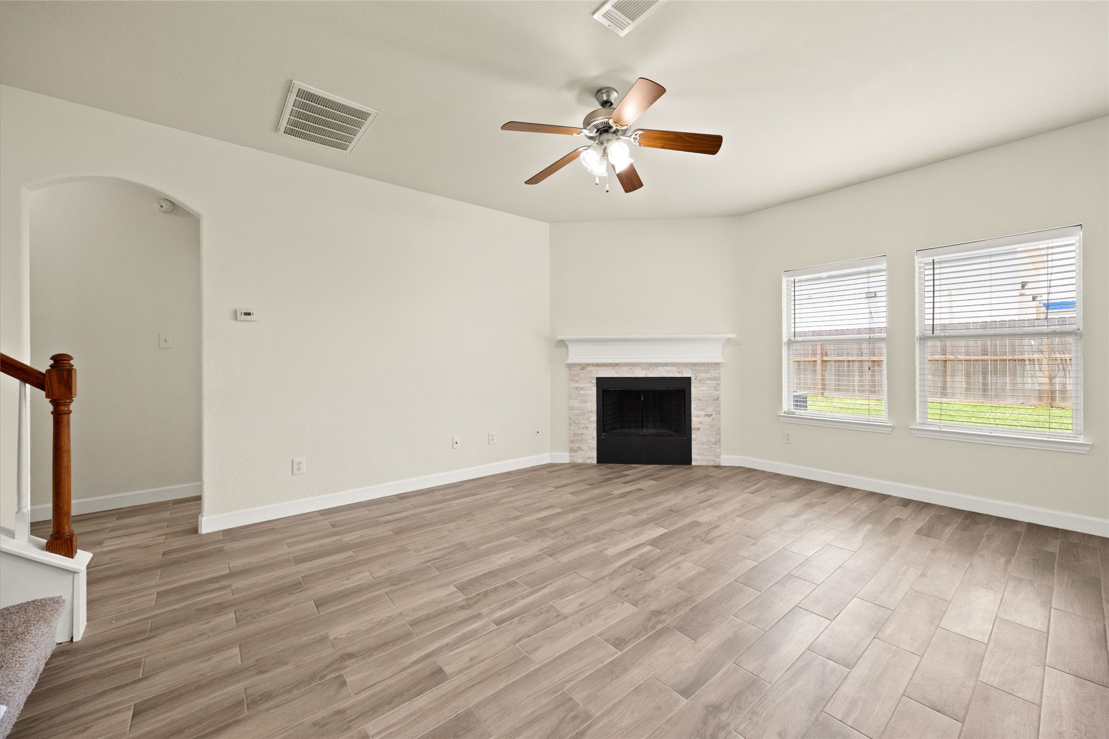 5213 Bailey Lane, Alvin, TX 77511