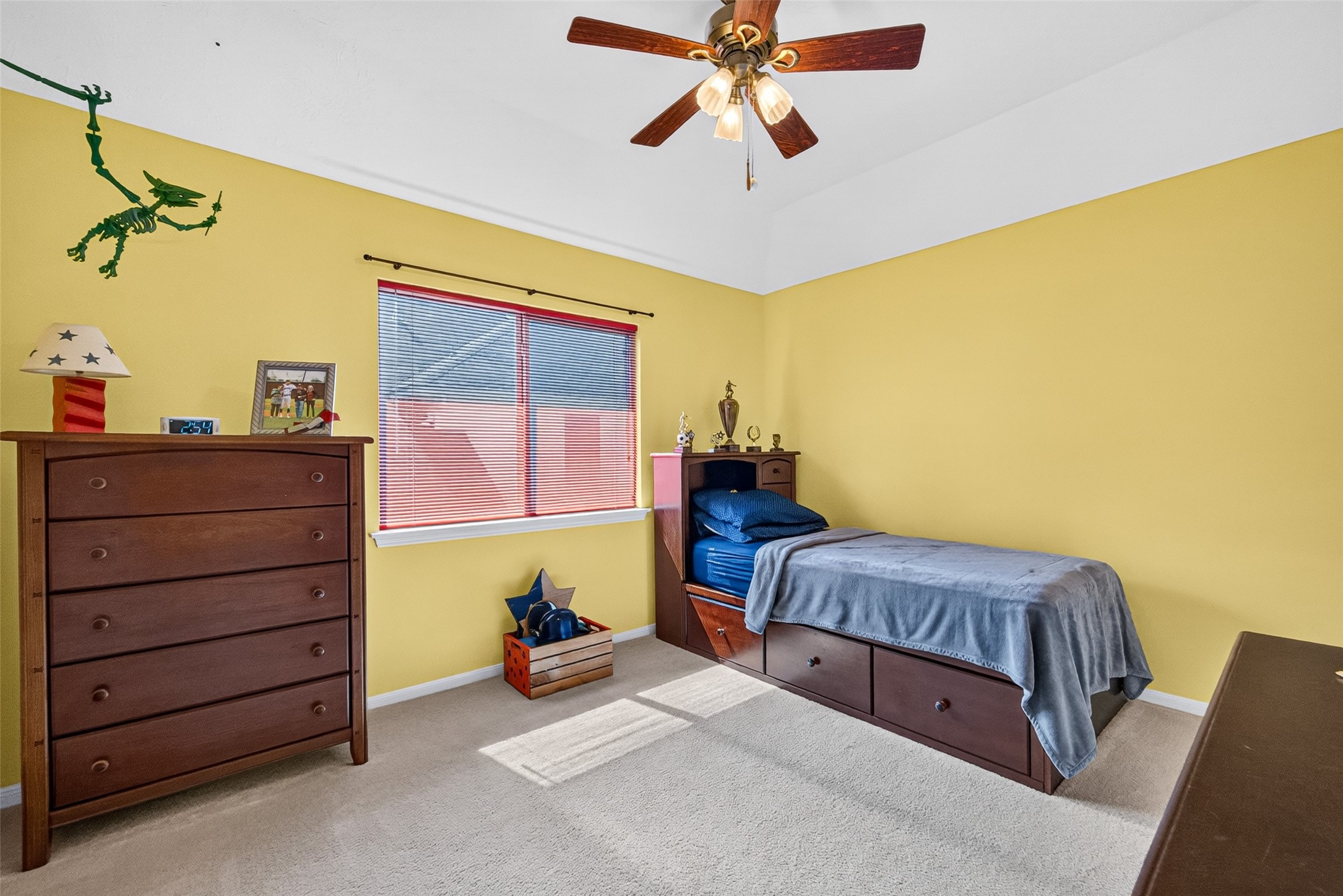 410 Seaborough Lane, League City, TX 77573