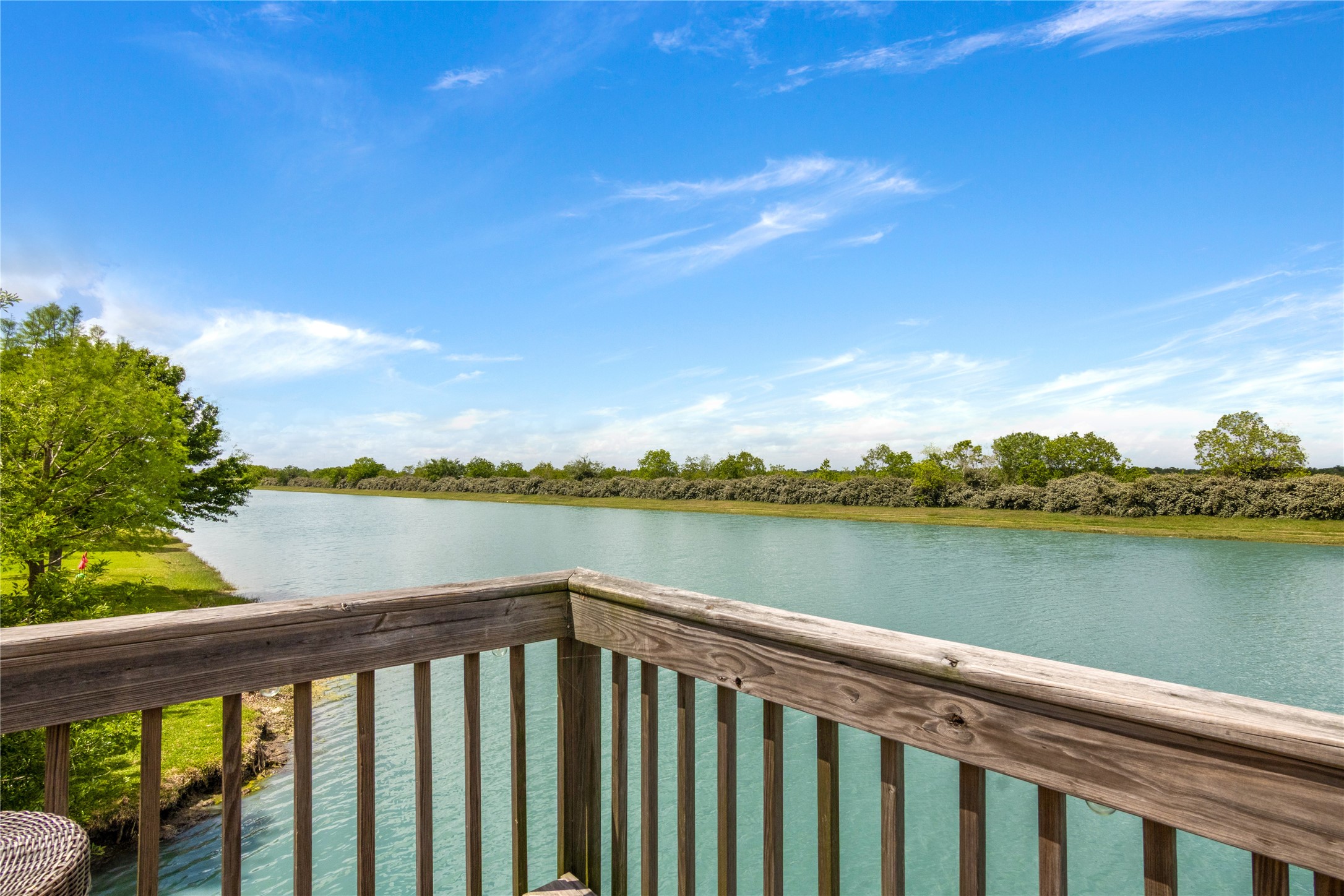 Endless Lake Views