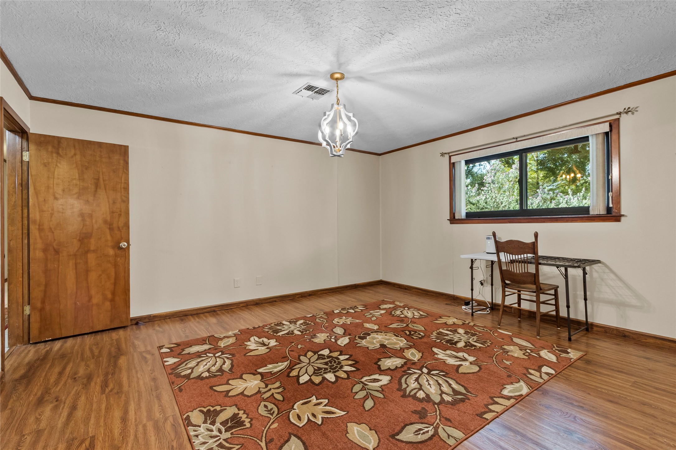 Bonus room