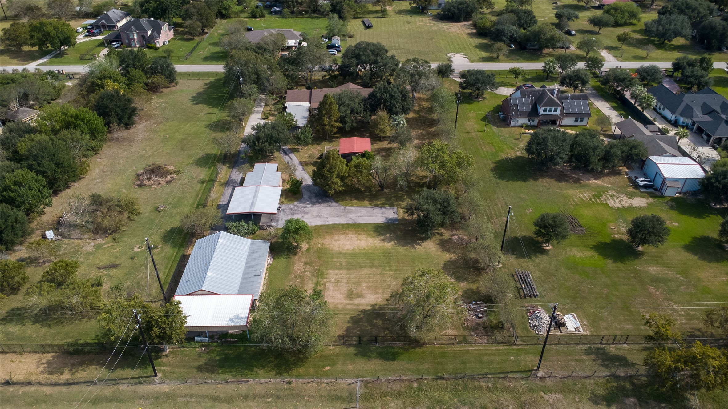 Aerial from rear