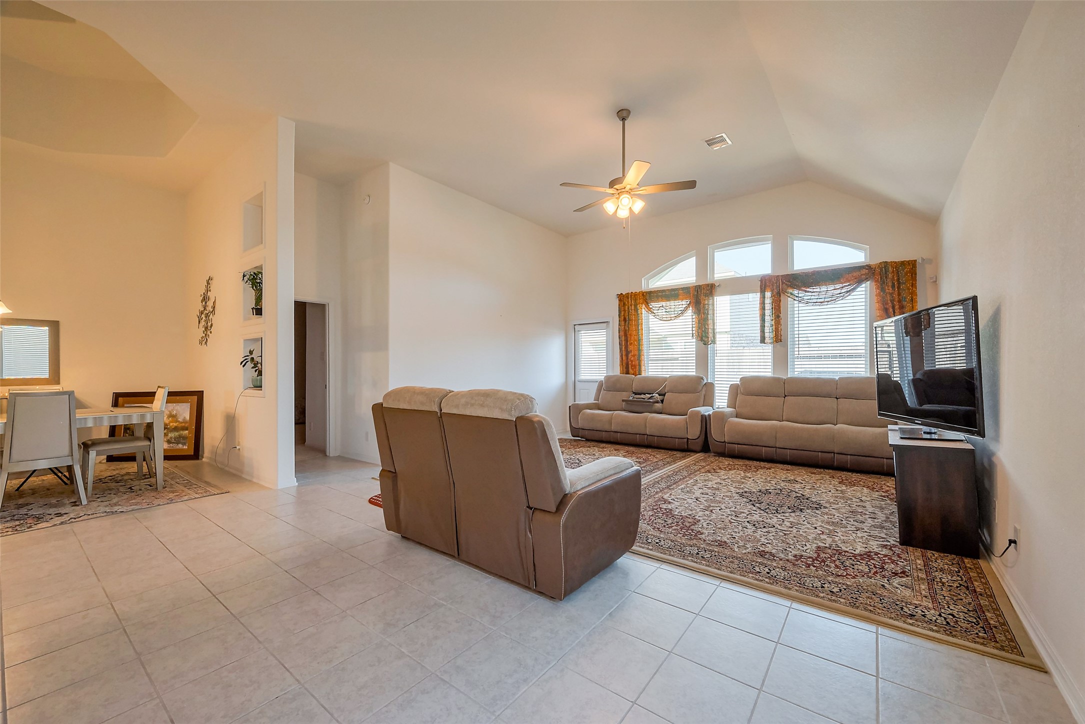 5819 Southern Rose Lane, Rosenberg, TX 77469