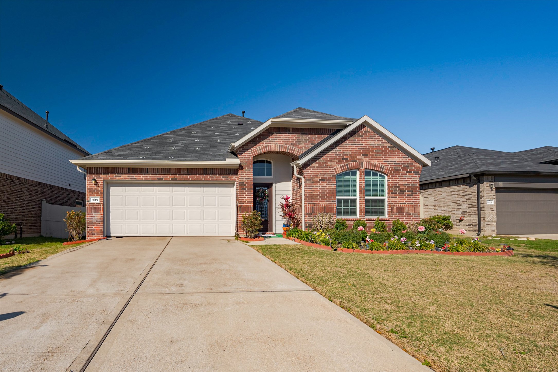 5819 Southern Rose Lane, Rosenberg, TX 77469