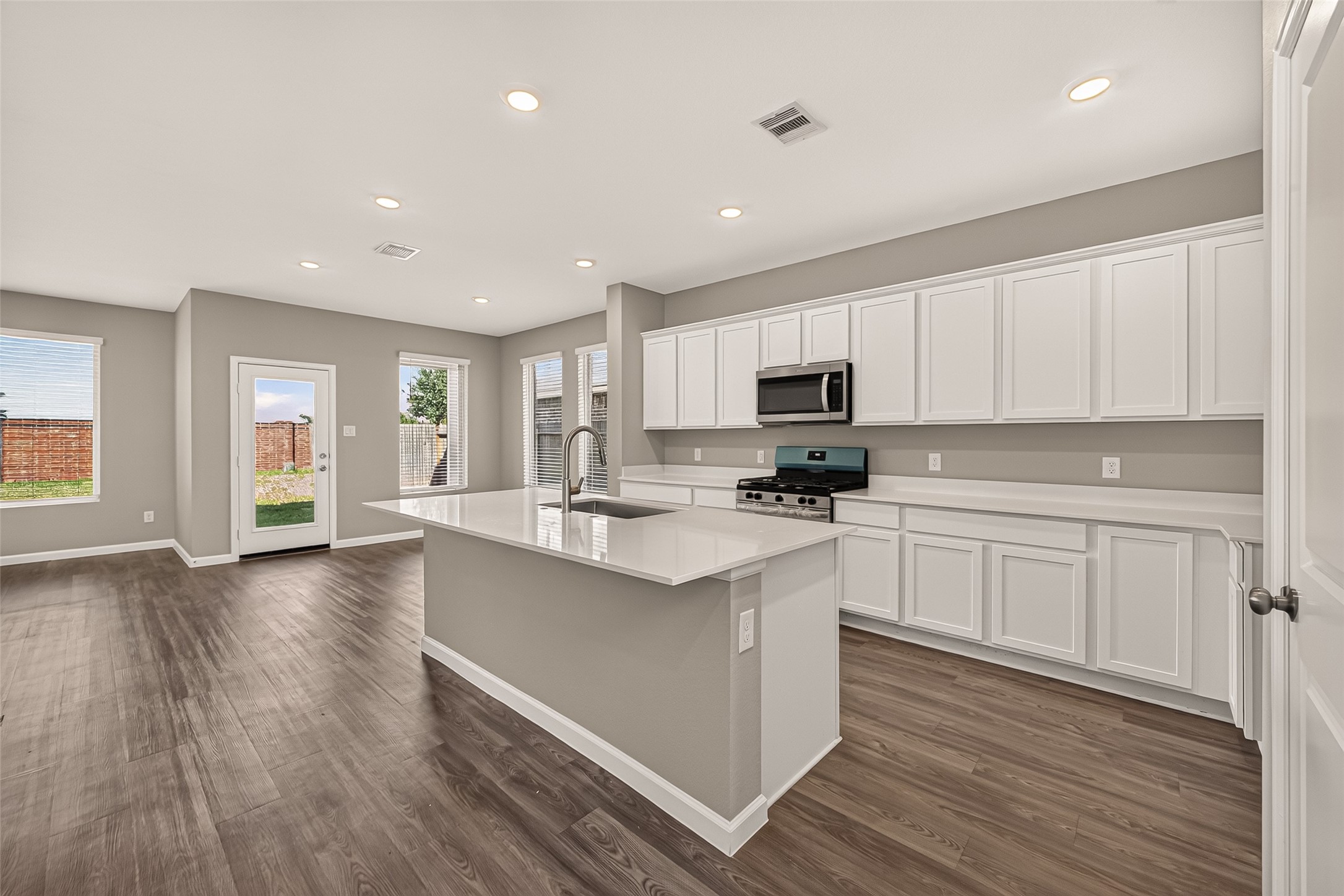 2912 Tantara Drive, Katy, TX 77493