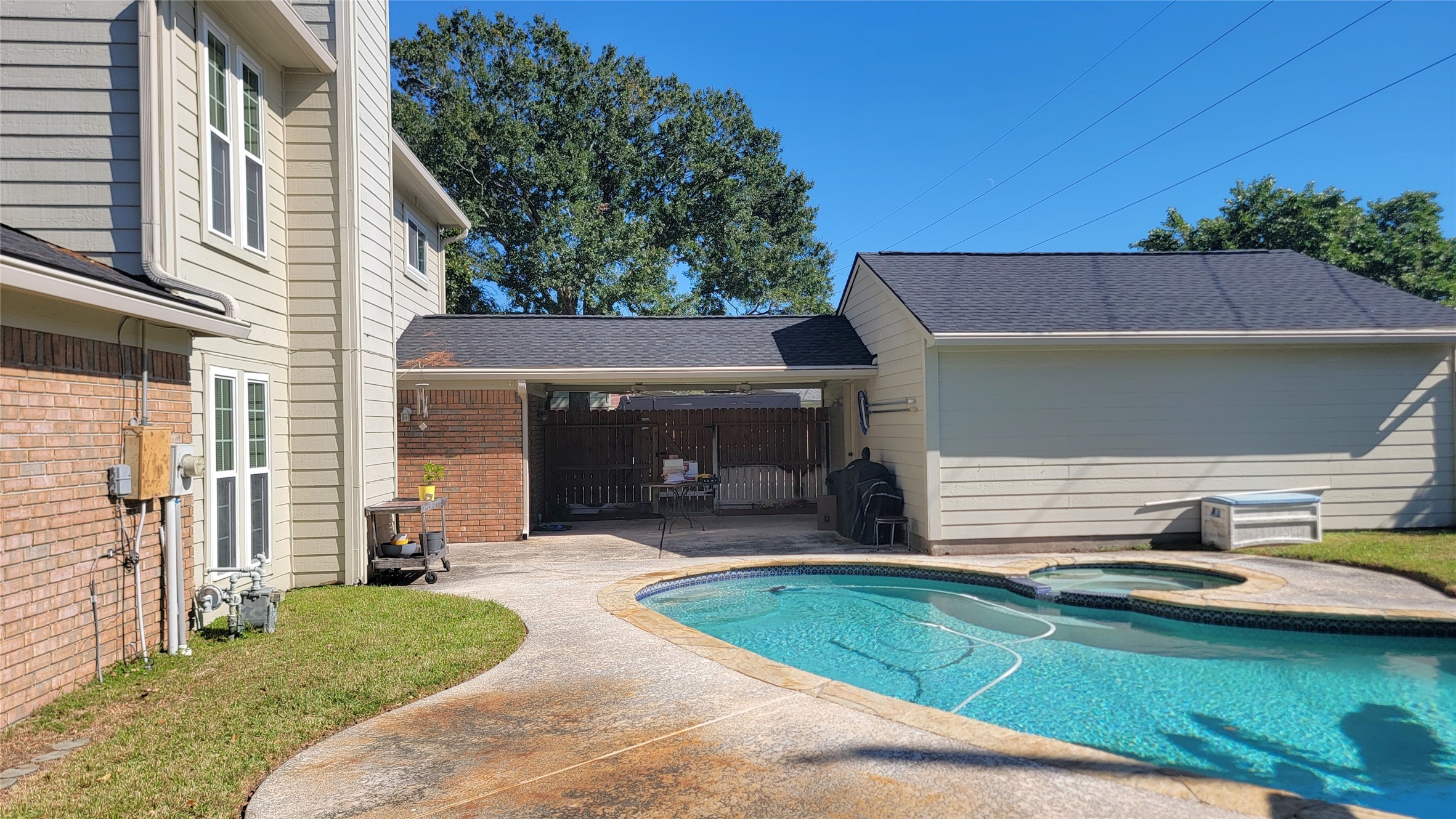 16003 Pinyon Creek Drive, Houston, TX 77095