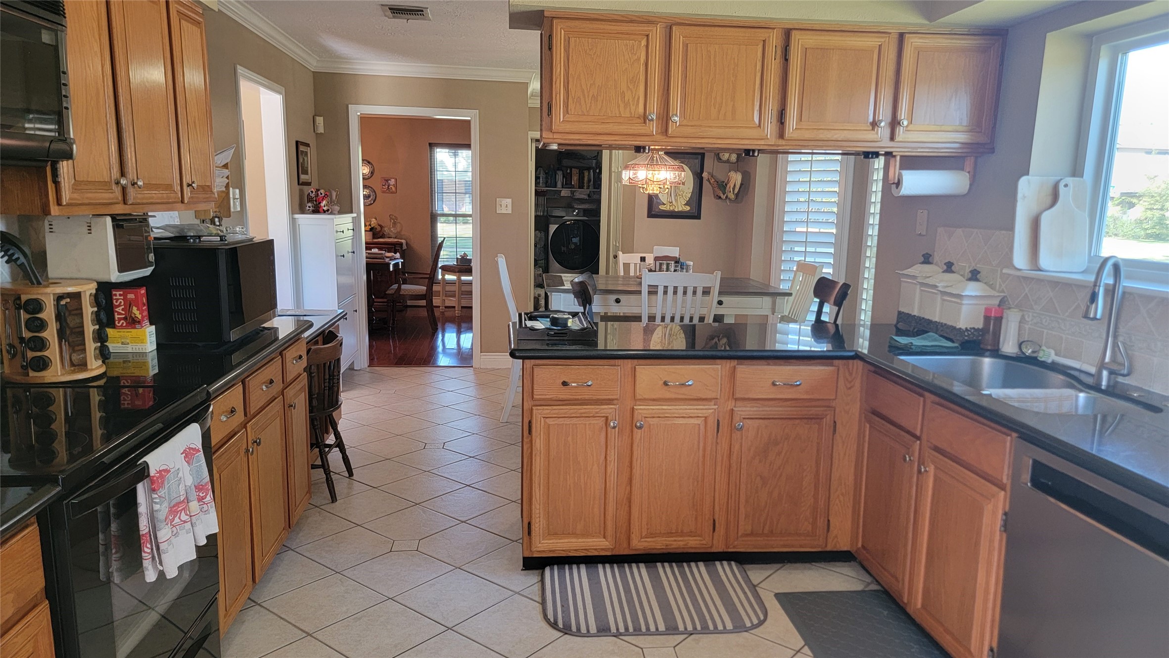 16003 Pinyon Creek Drive, Houston, TX 77095