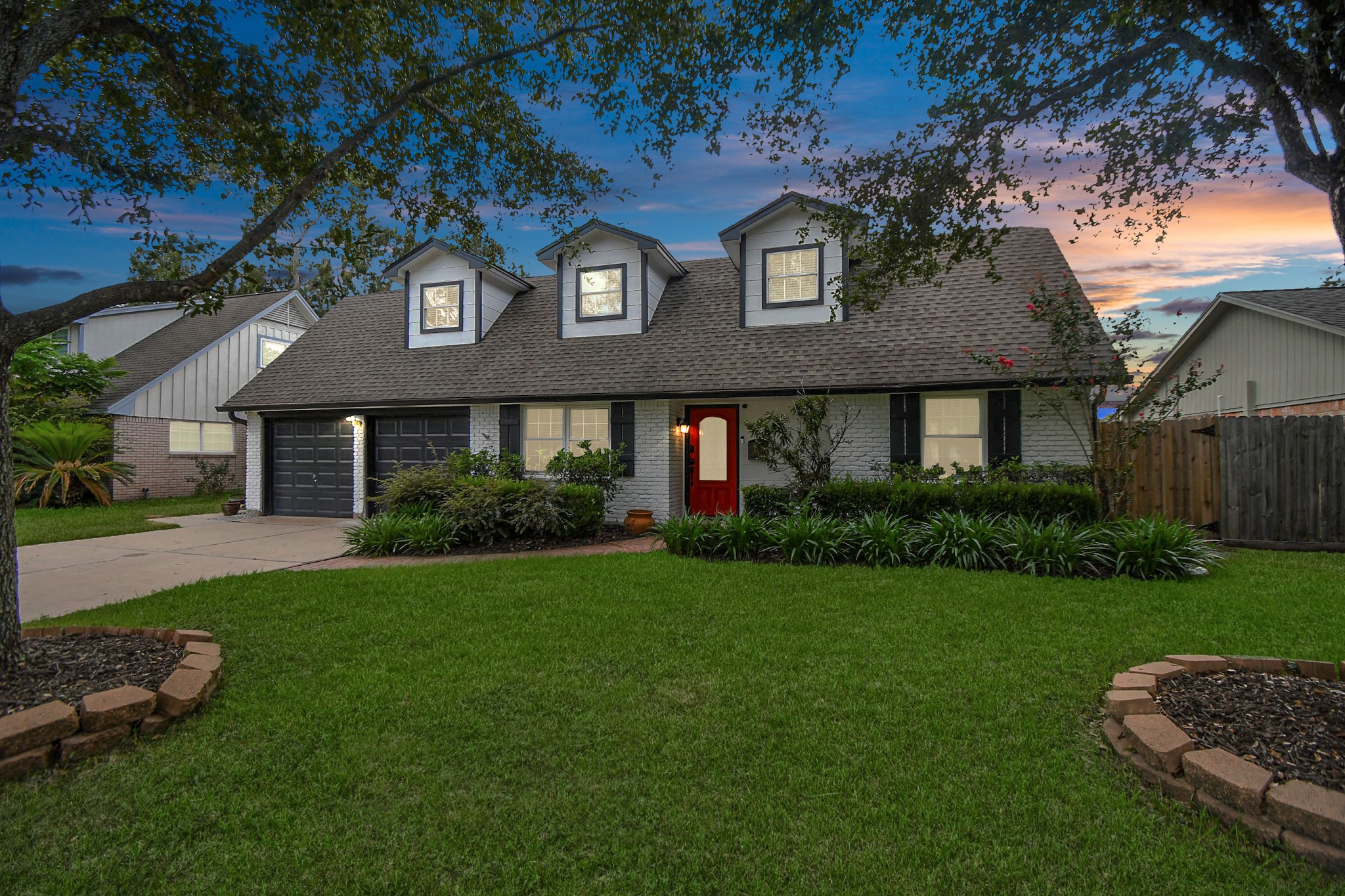 9606 Beverlyhill Street, Houston, TX 77063