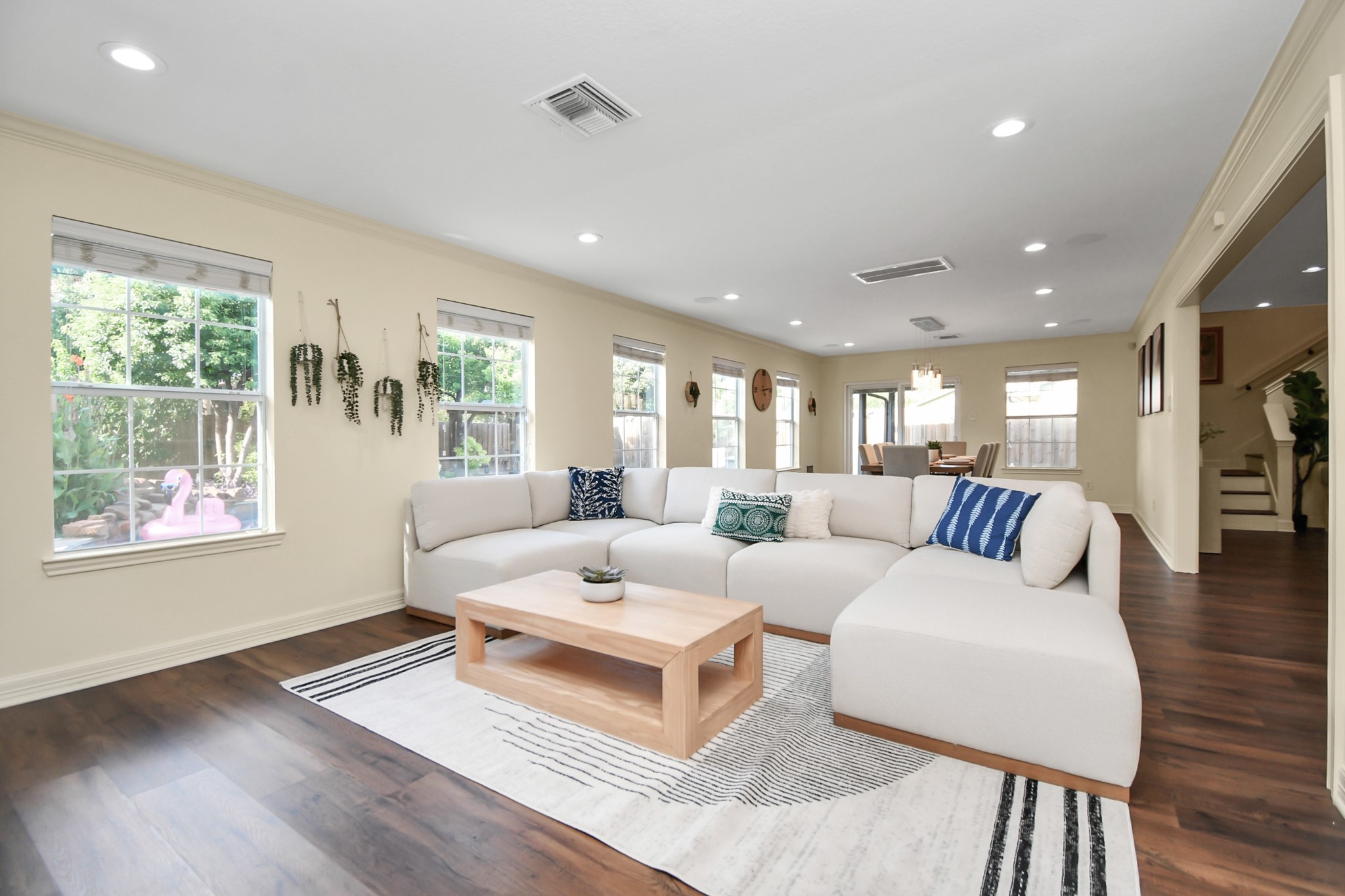 9606 Beverlyhill Street, Houston, TX 77063