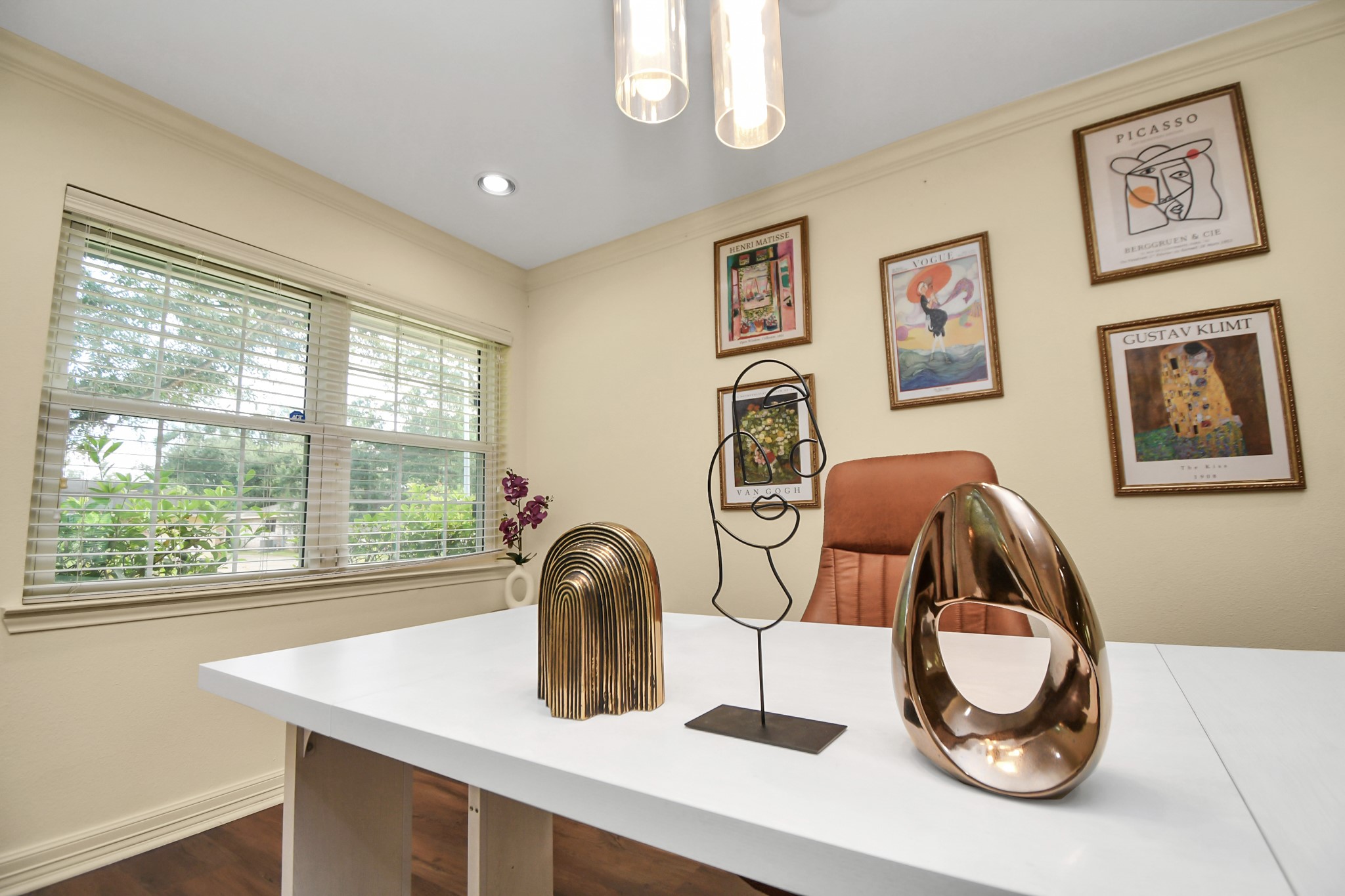 9606 Beverlyhill Street, Houston, TX 77063