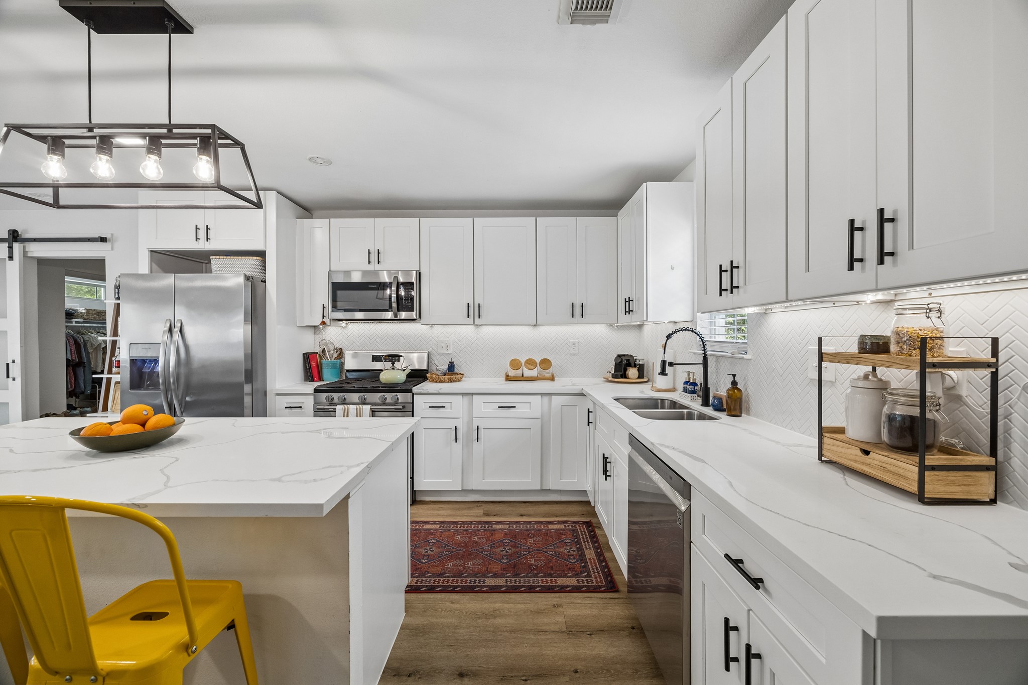 3555 Ruth Street, Houston, TX 77004