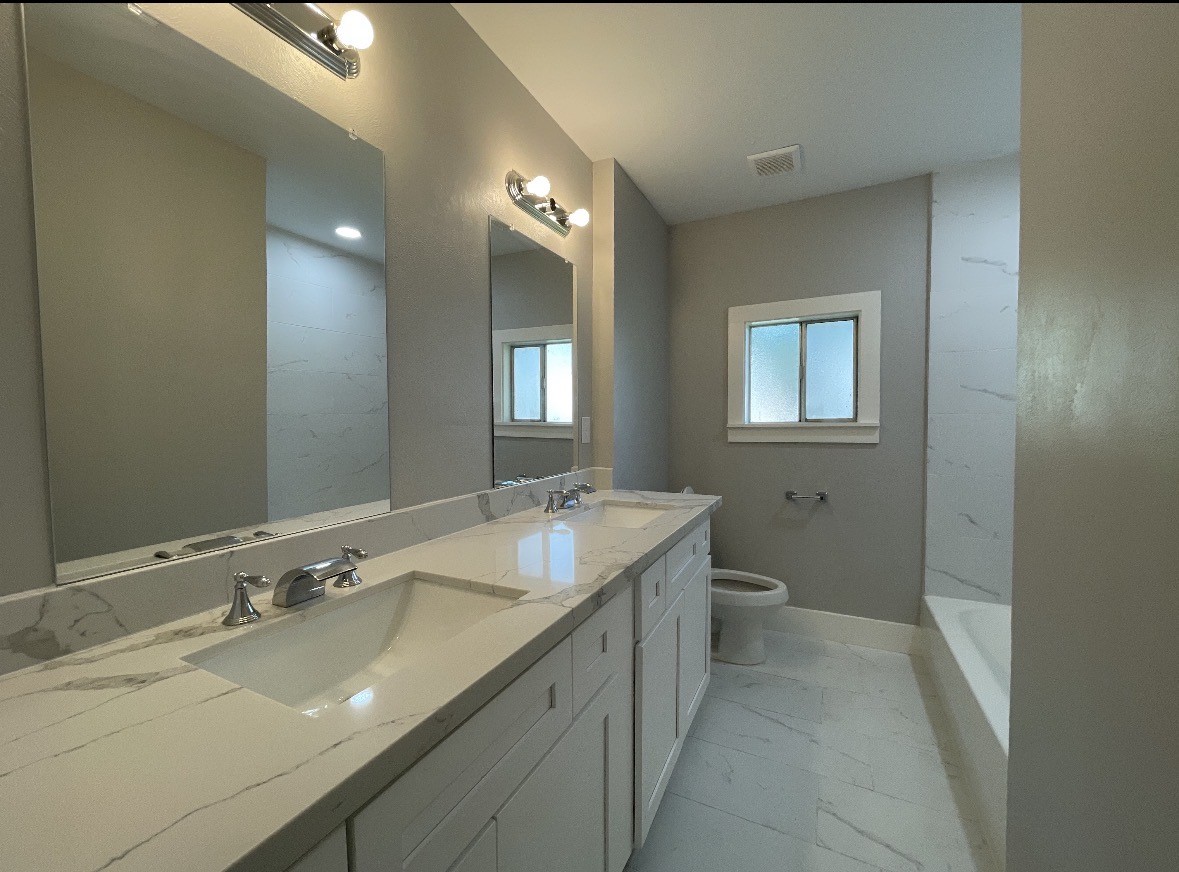 19506 Old Galveston Road, Webster, TX 77598