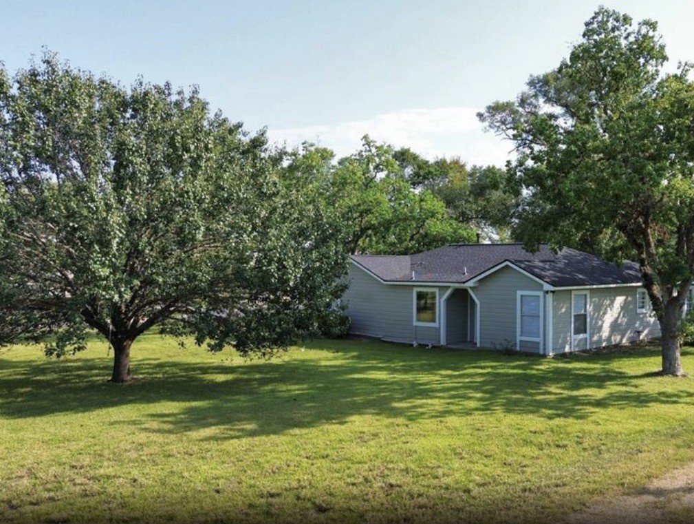 19506 Old Galveston Road, Webster, TX 77598